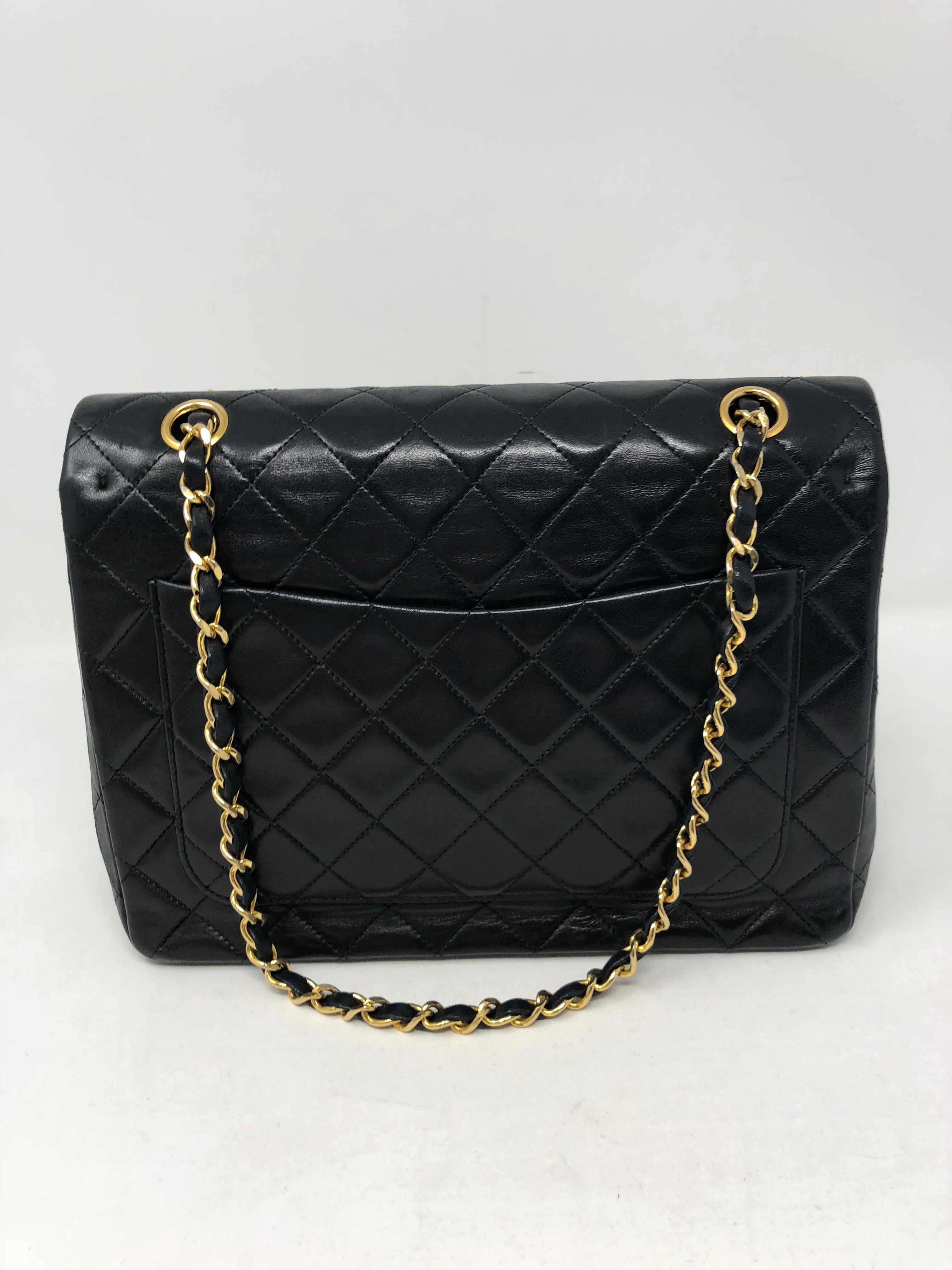 Women's or Men's Chanel Black Vintage Square Classic Double Flap Medium Bag 
