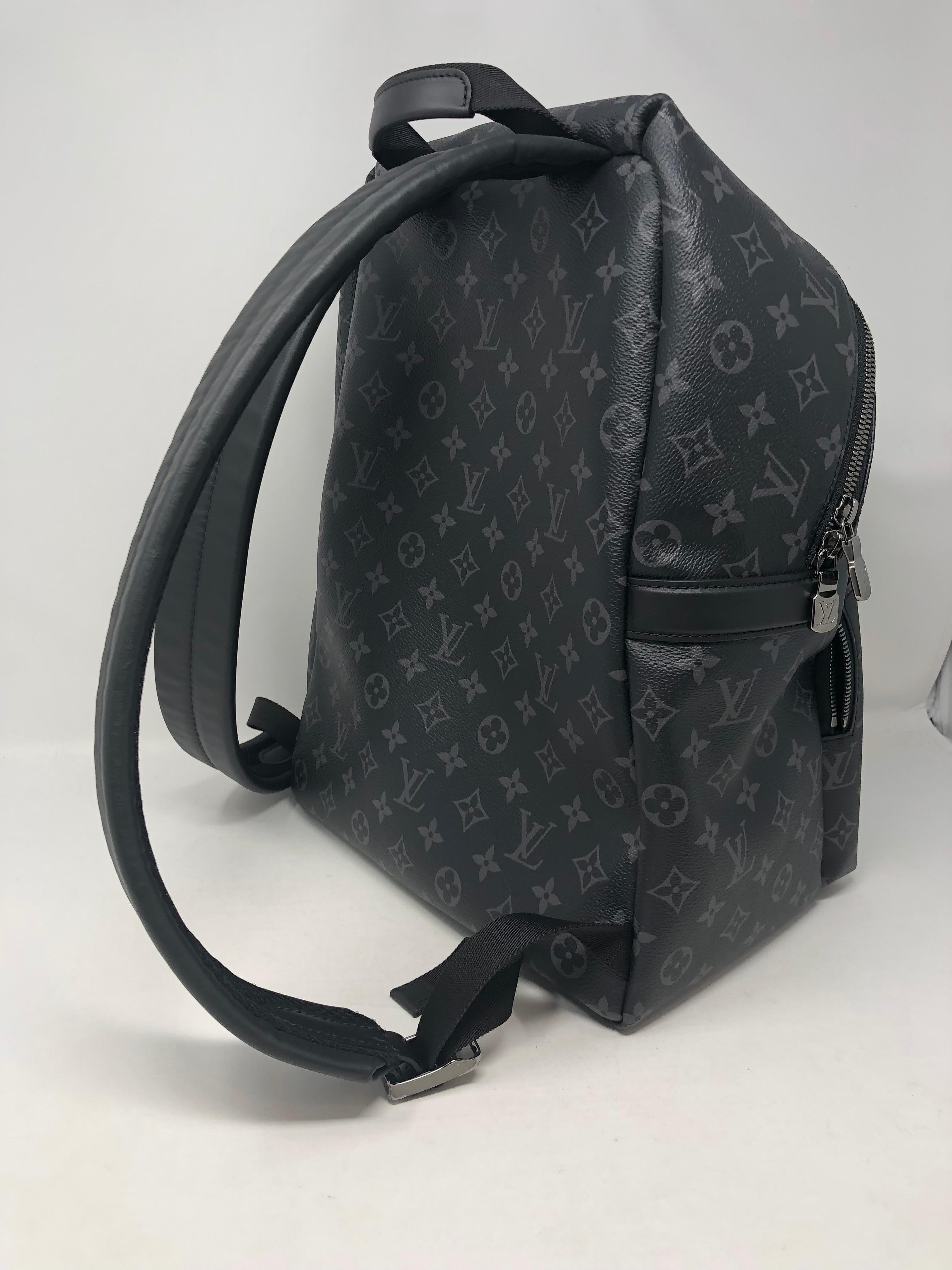 Louis Vuitton Black Monogram Eclipse Backpack  In New Condition In Athens, GA