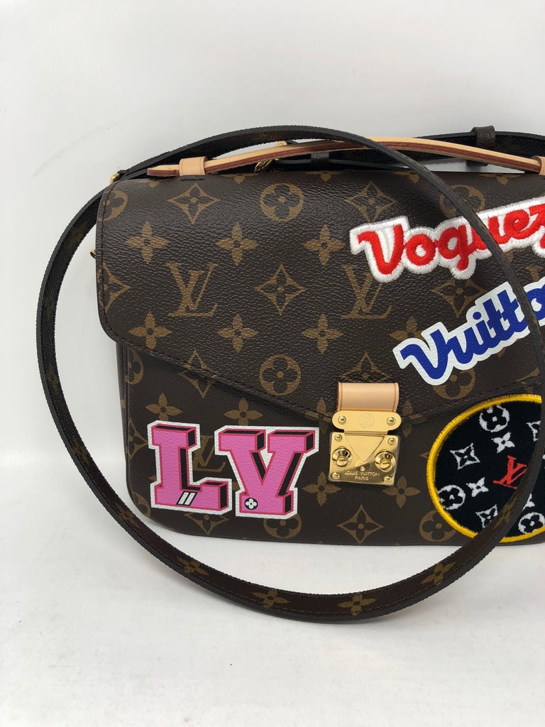 Louis Vuitton Monogram Patches Pochette Métis - Brown Crossbody Bags,  Handbags - LOU797207
