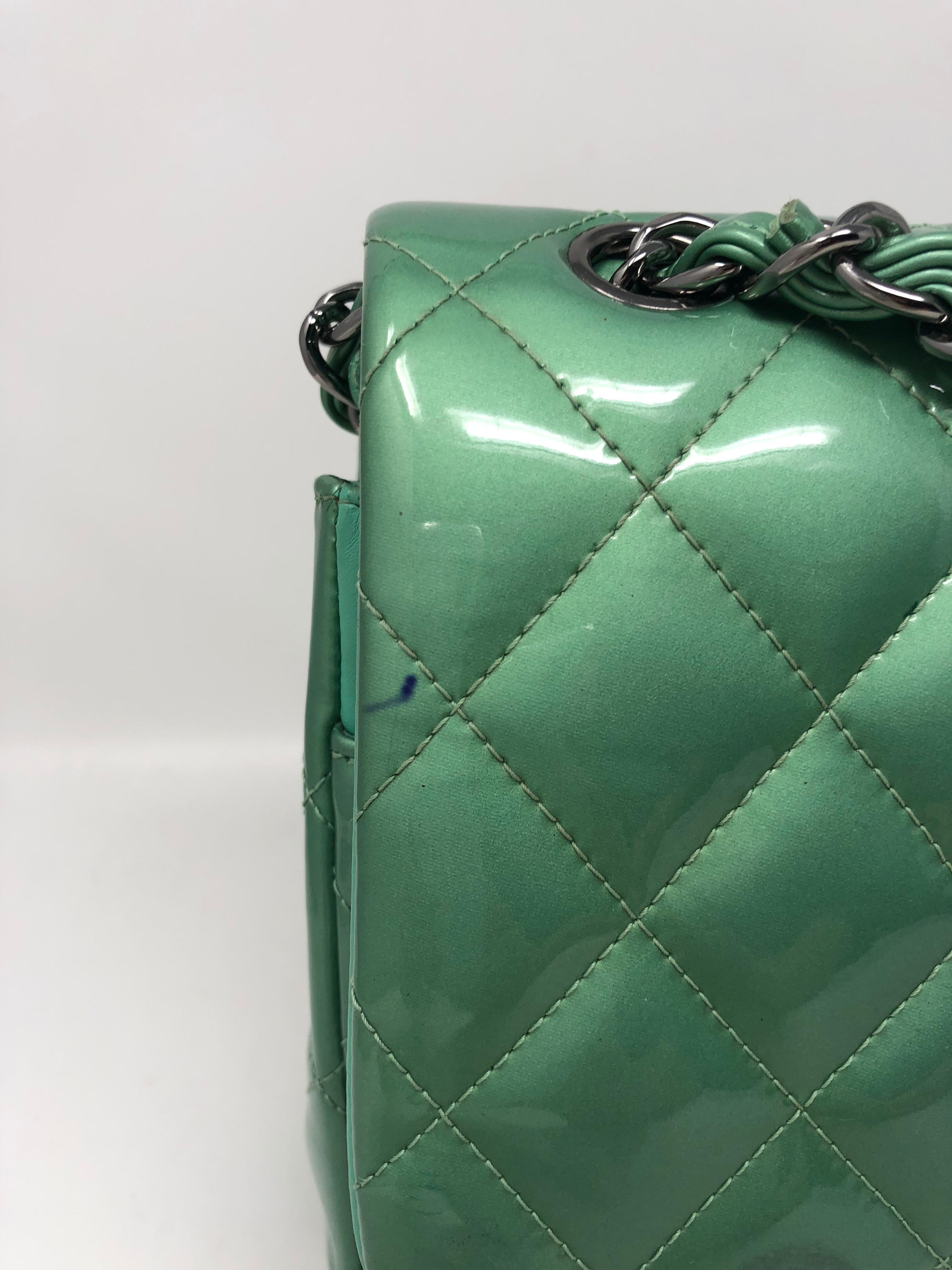 Chanel Green Menthe Patent Jumbo double flap bag In Good Condition In Athens, GA
