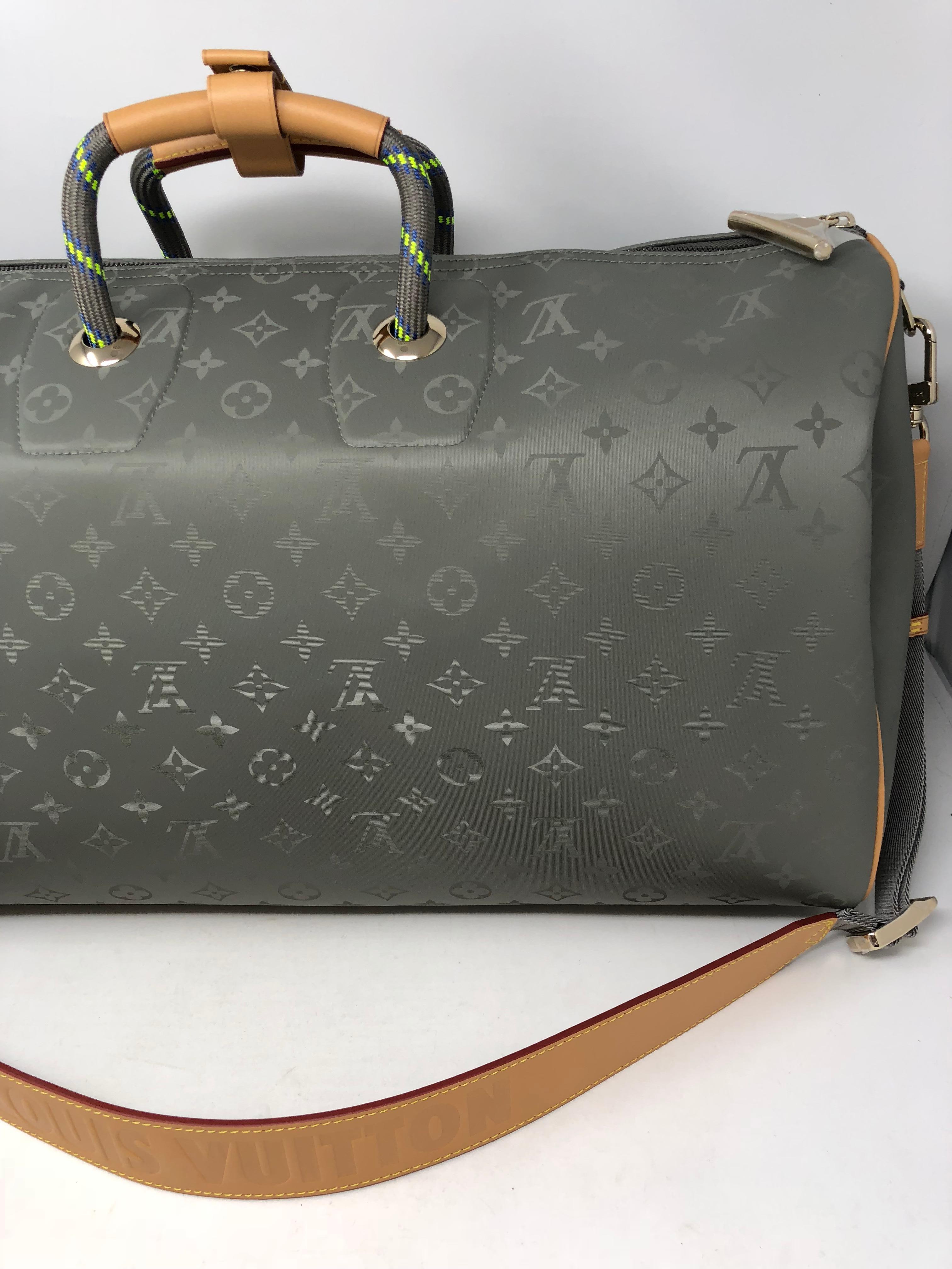 Louis Vuitton Titanium 50 Grey Keepall Bandouliere 10