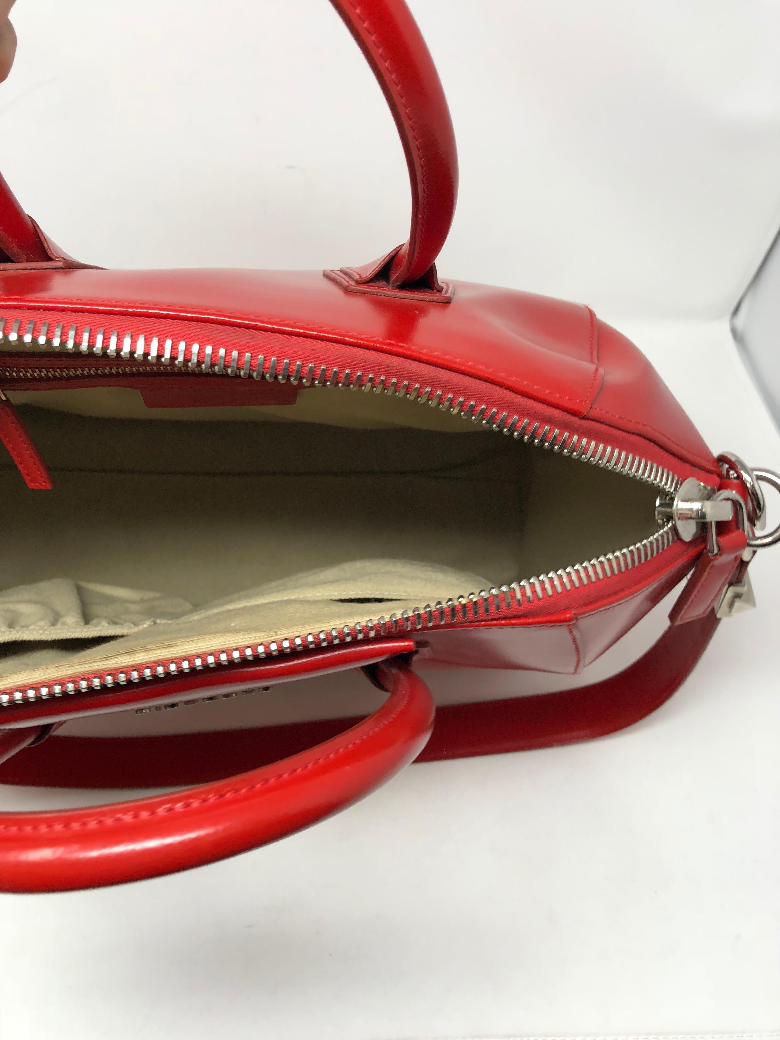 Givenchy Medium Red Antigona Bag  4