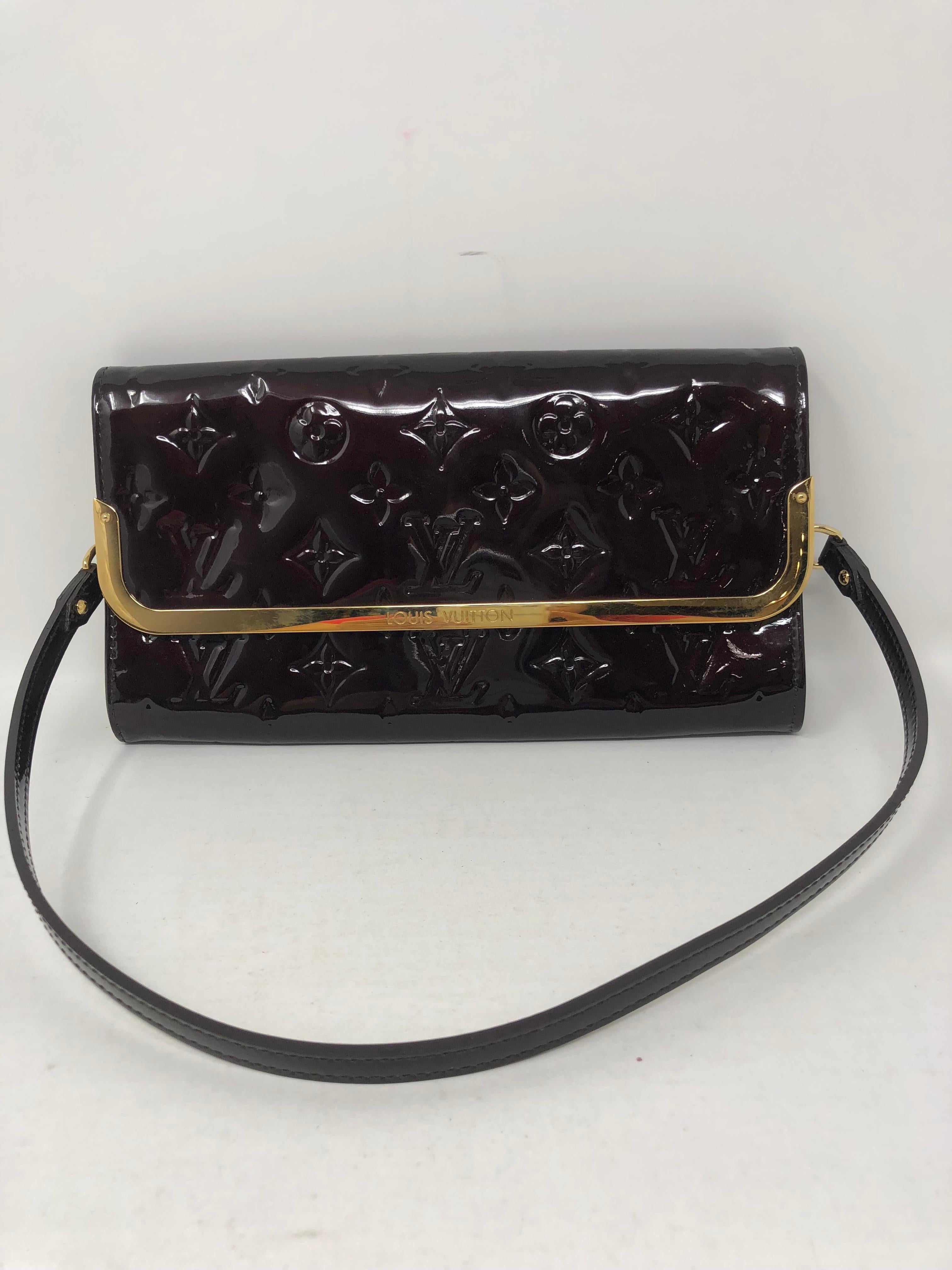 Louis Vuitton Vernis Clutch  In Good Condition In Athens, GA