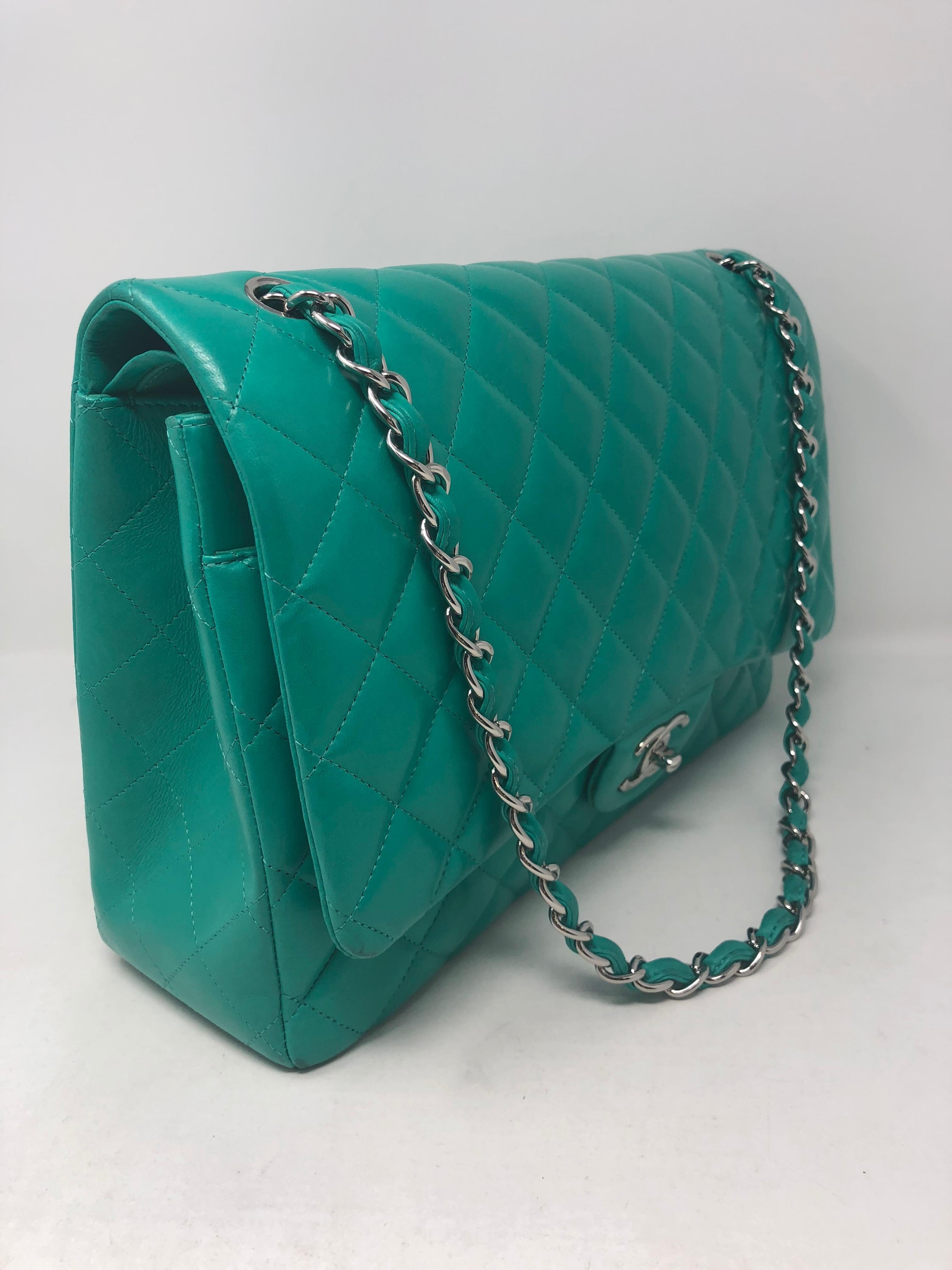 Women's or Men's Chanel Menthe Green Leather Maxi Bag 