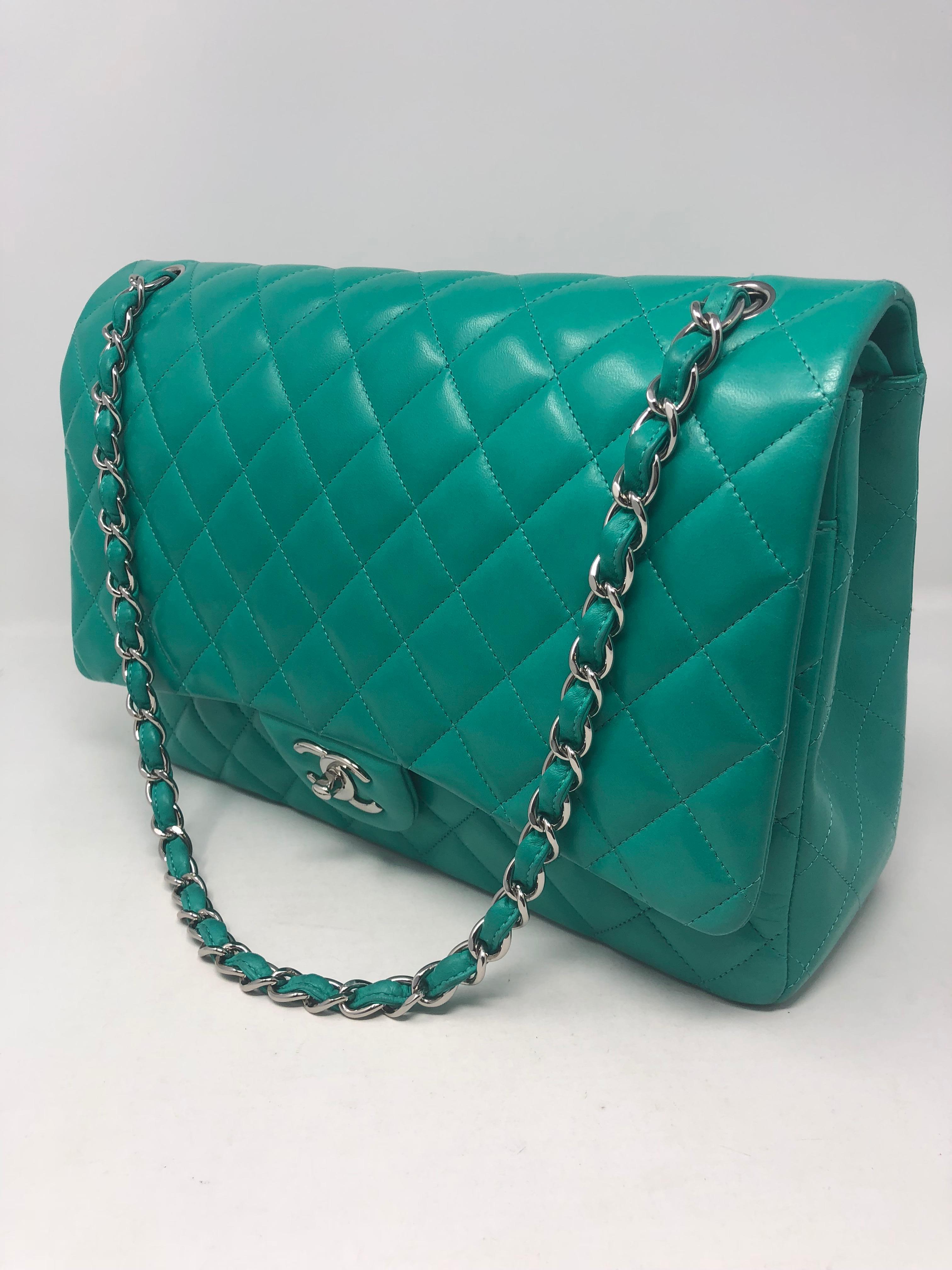 Chanel Menthe Green Leather Maxi Bag  4