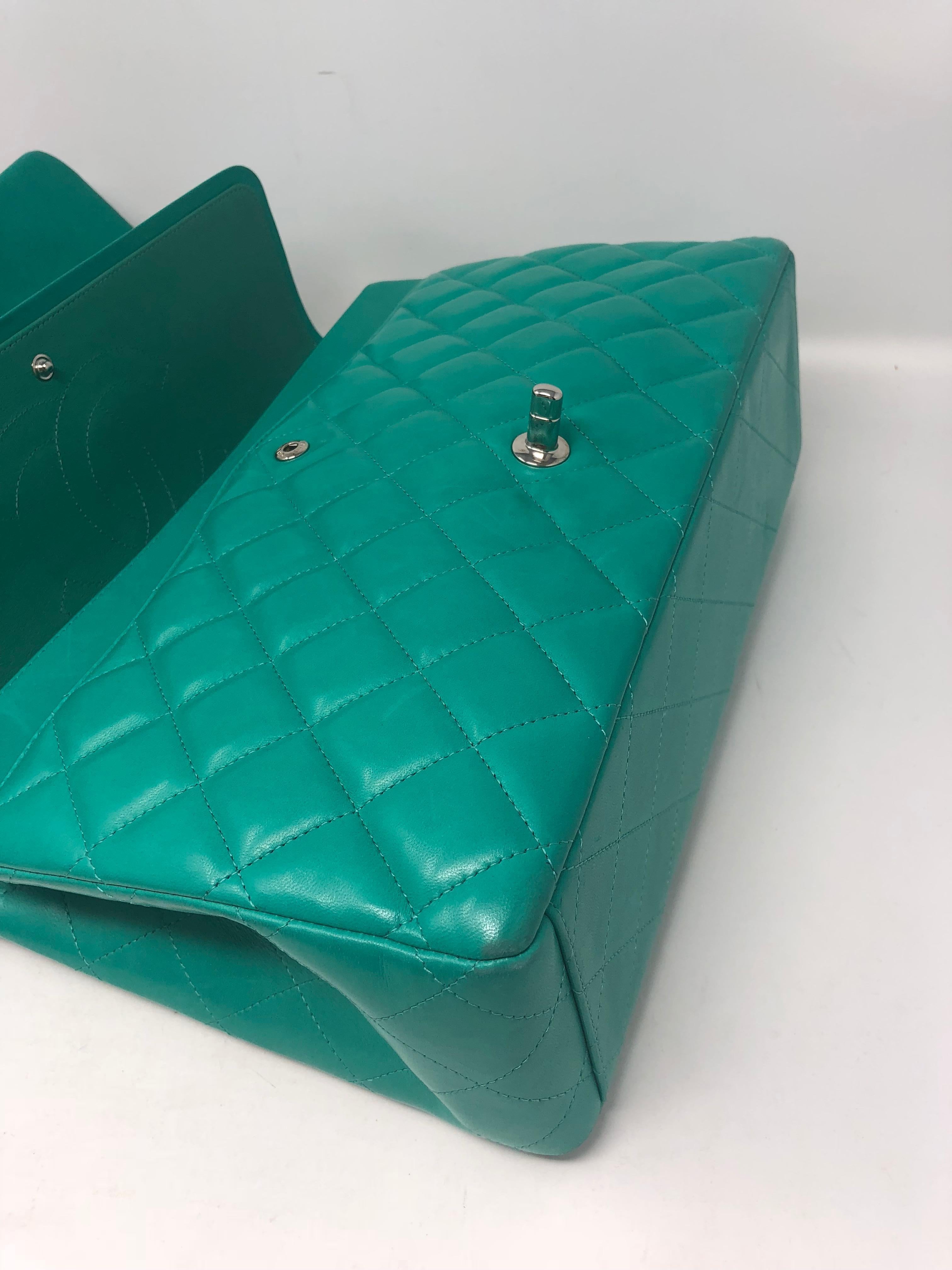 Chanel Menthe Green Leather Maxi Bag  8