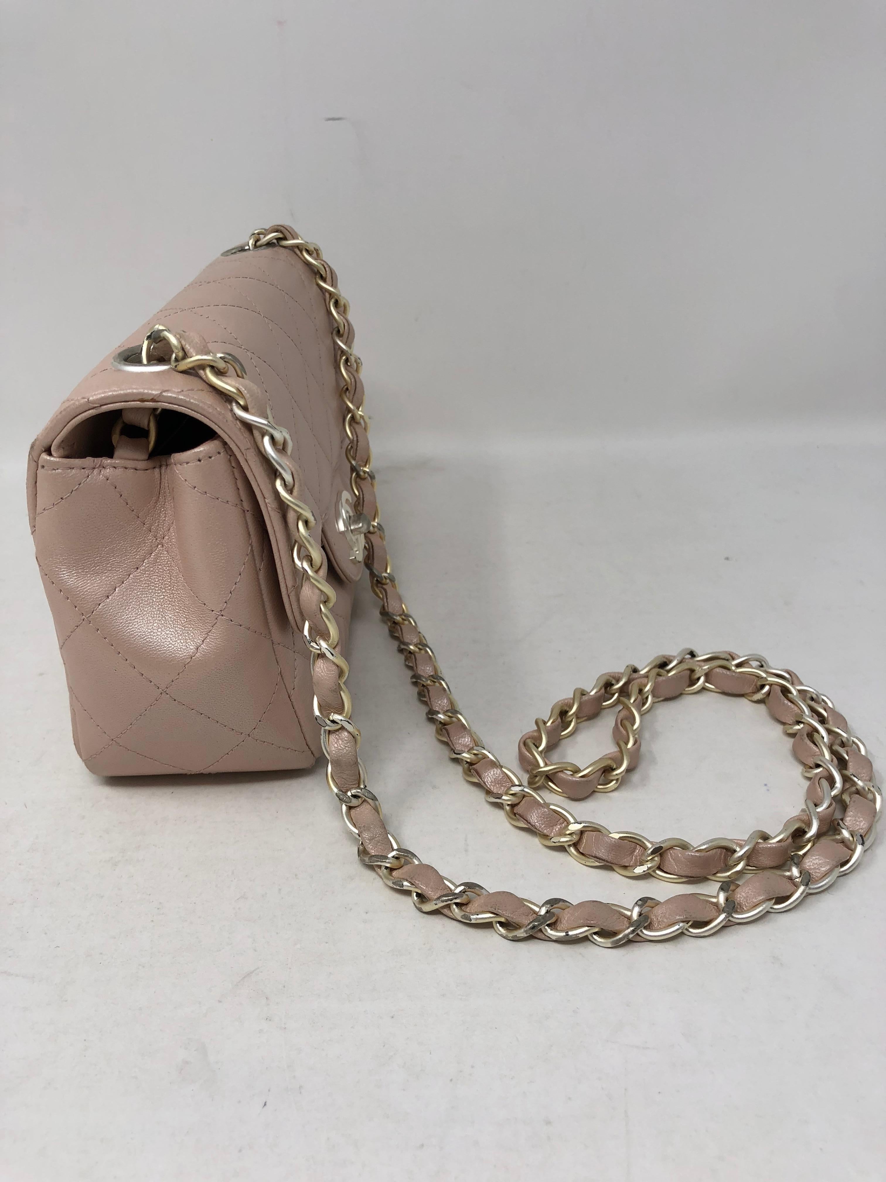 Chanel Pink Crossbody Bag  In Good Condition In Athens, GA