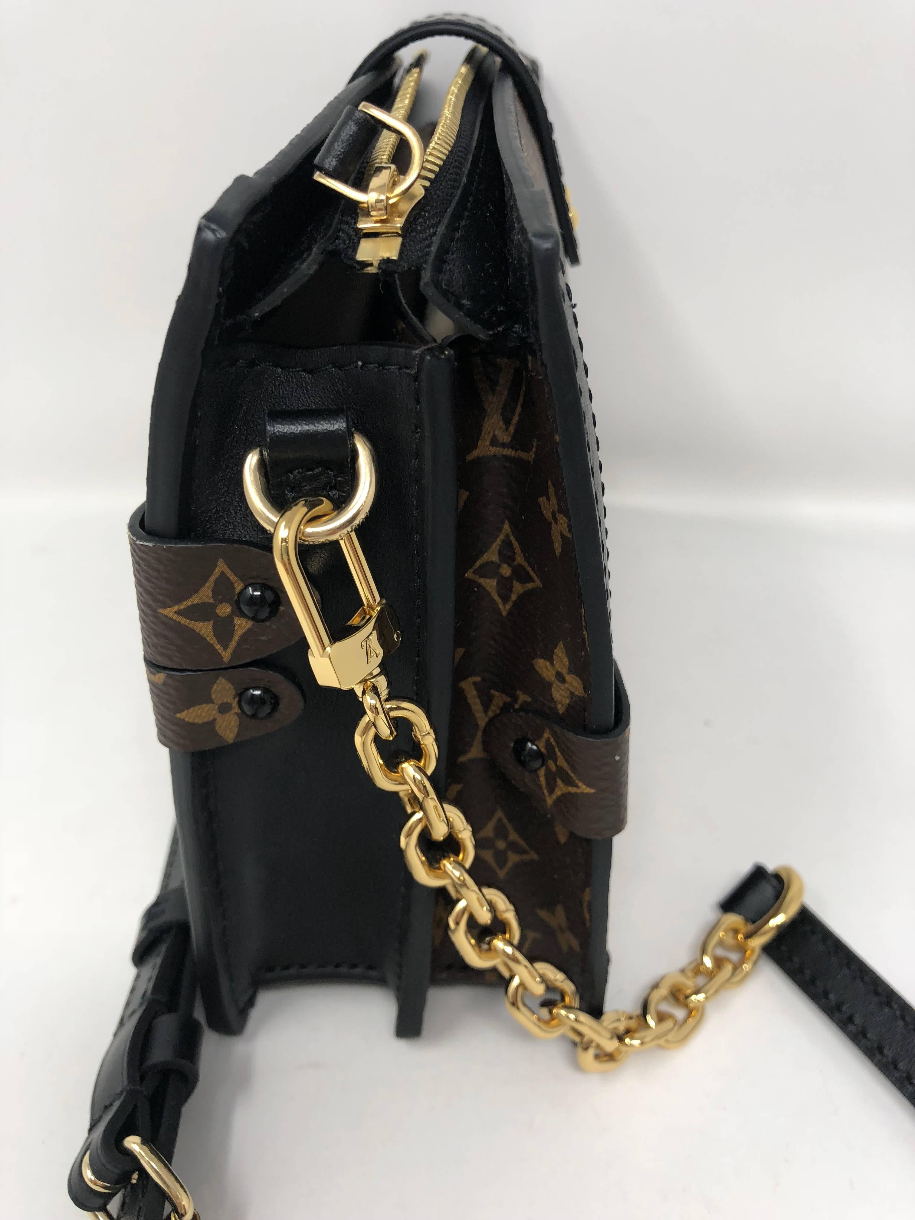 Louis Vuitton Trunk Clutch Reverse Bag In New Condition In Athens, GA