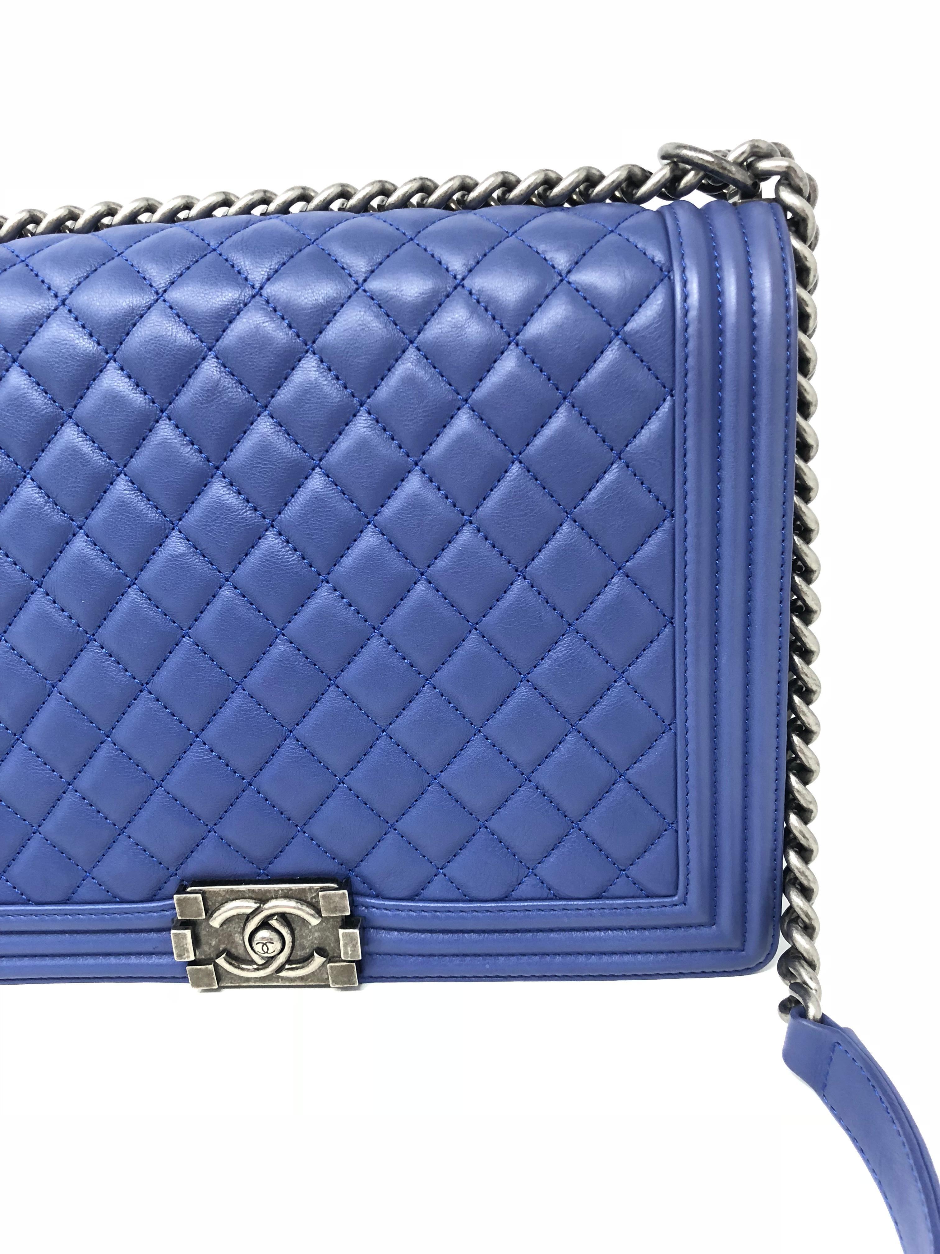 Women's or Men's Chanel Blue Boy Bag