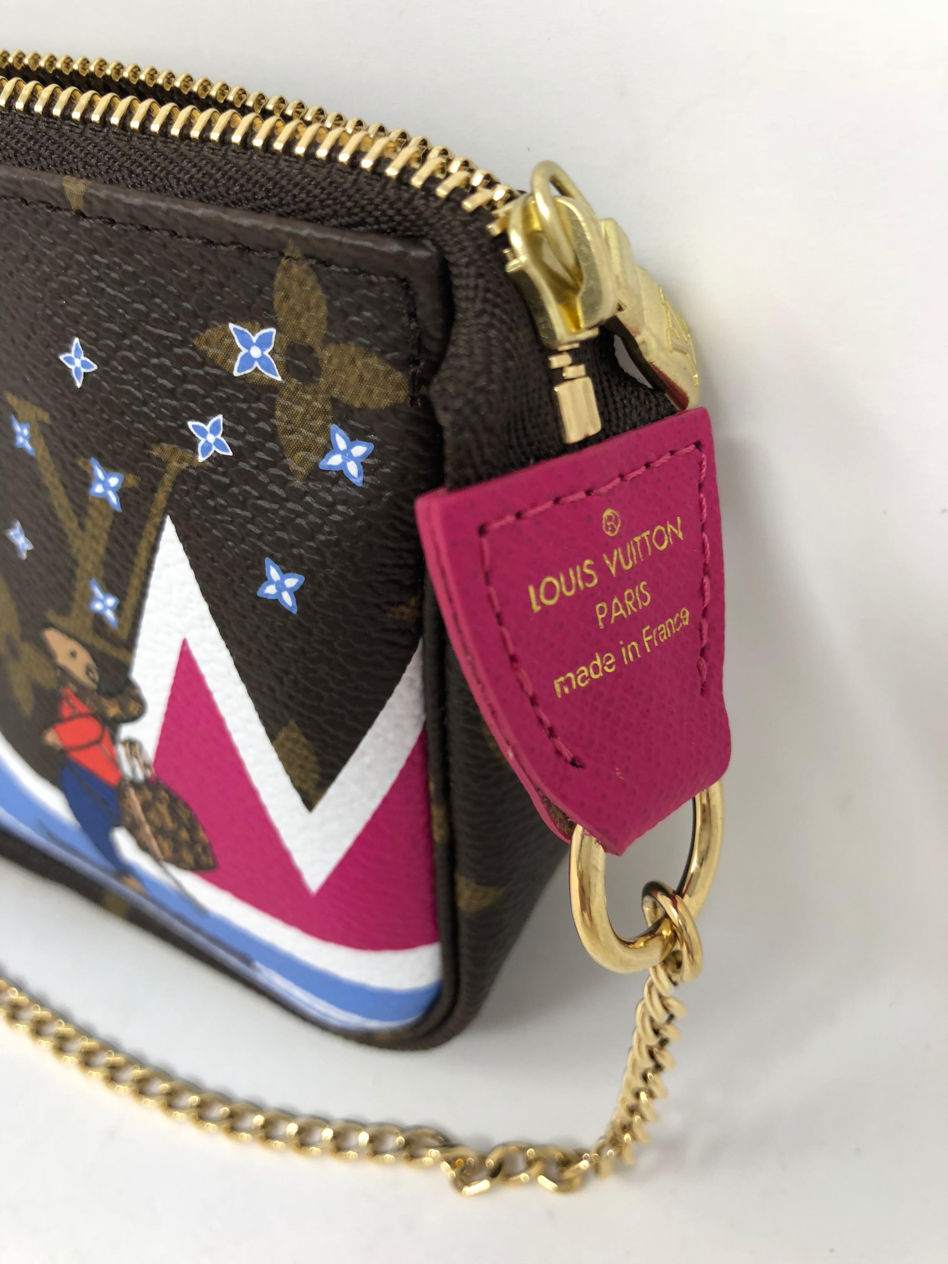 louis vuitton mini pochette holiday