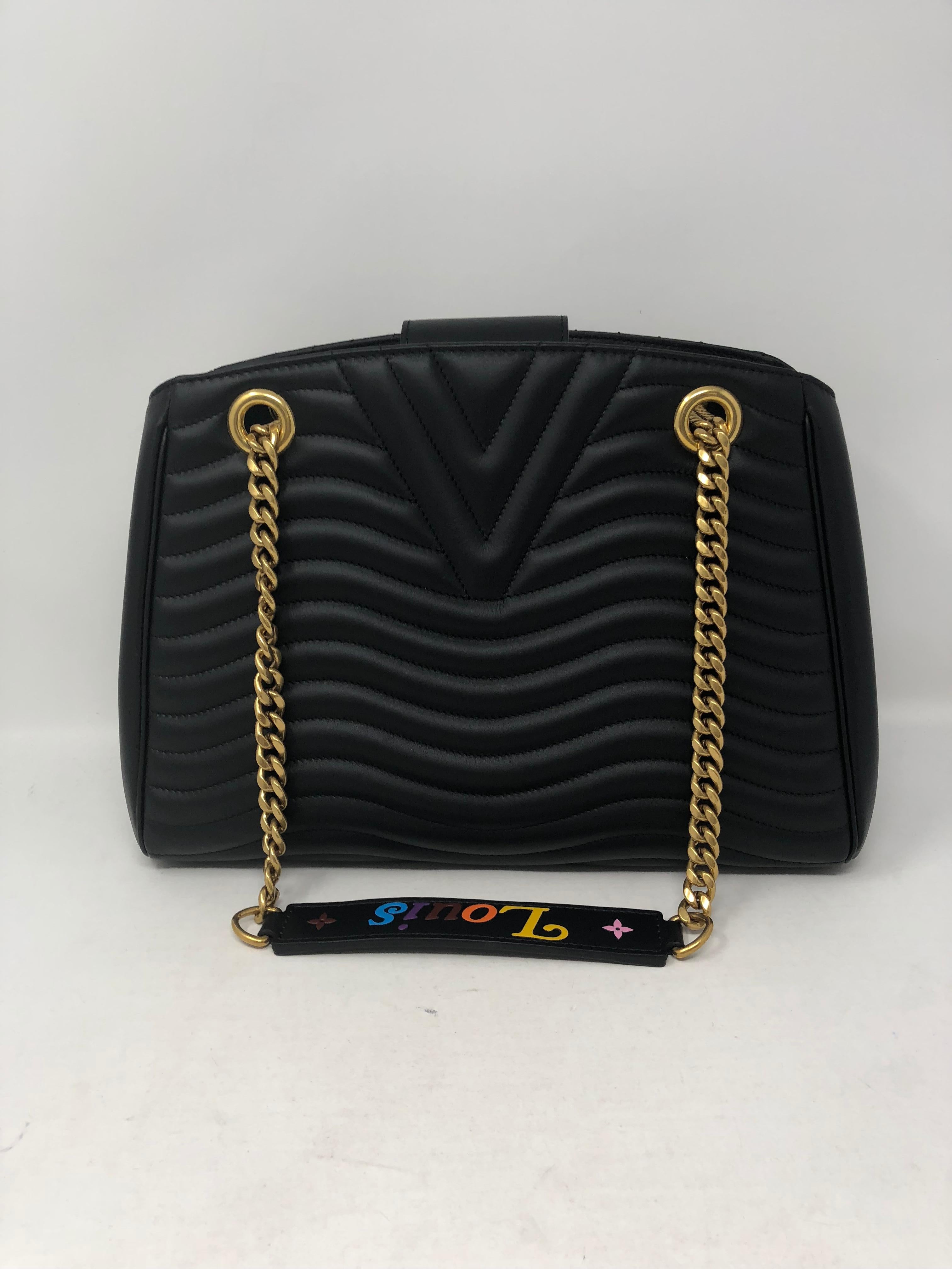 Black Louis Vuitton New Wave Chain Tote 2018