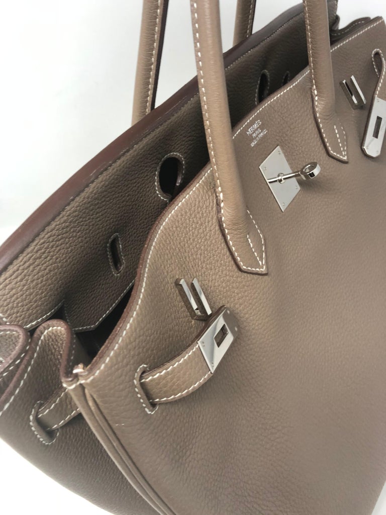 Hermès Birkin 40 cm Handbag in Etoupe Togo Leather