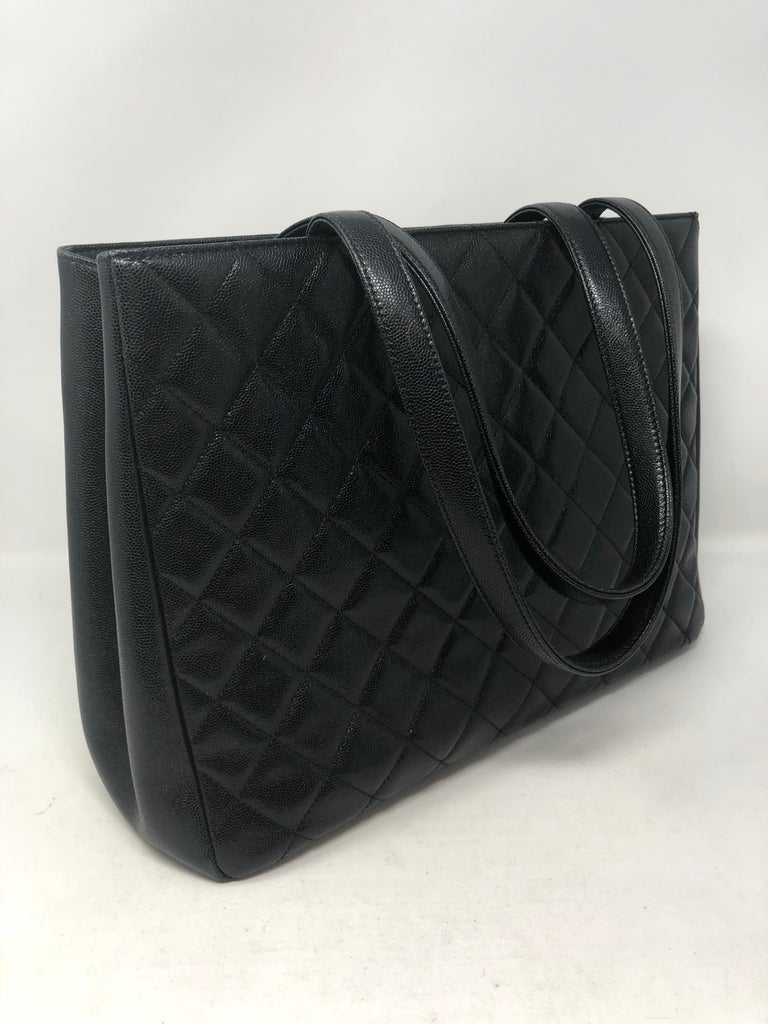 Chanel Large Business Affinity Tote - Black Shoulder Bags, Handbags -  CHA957478
