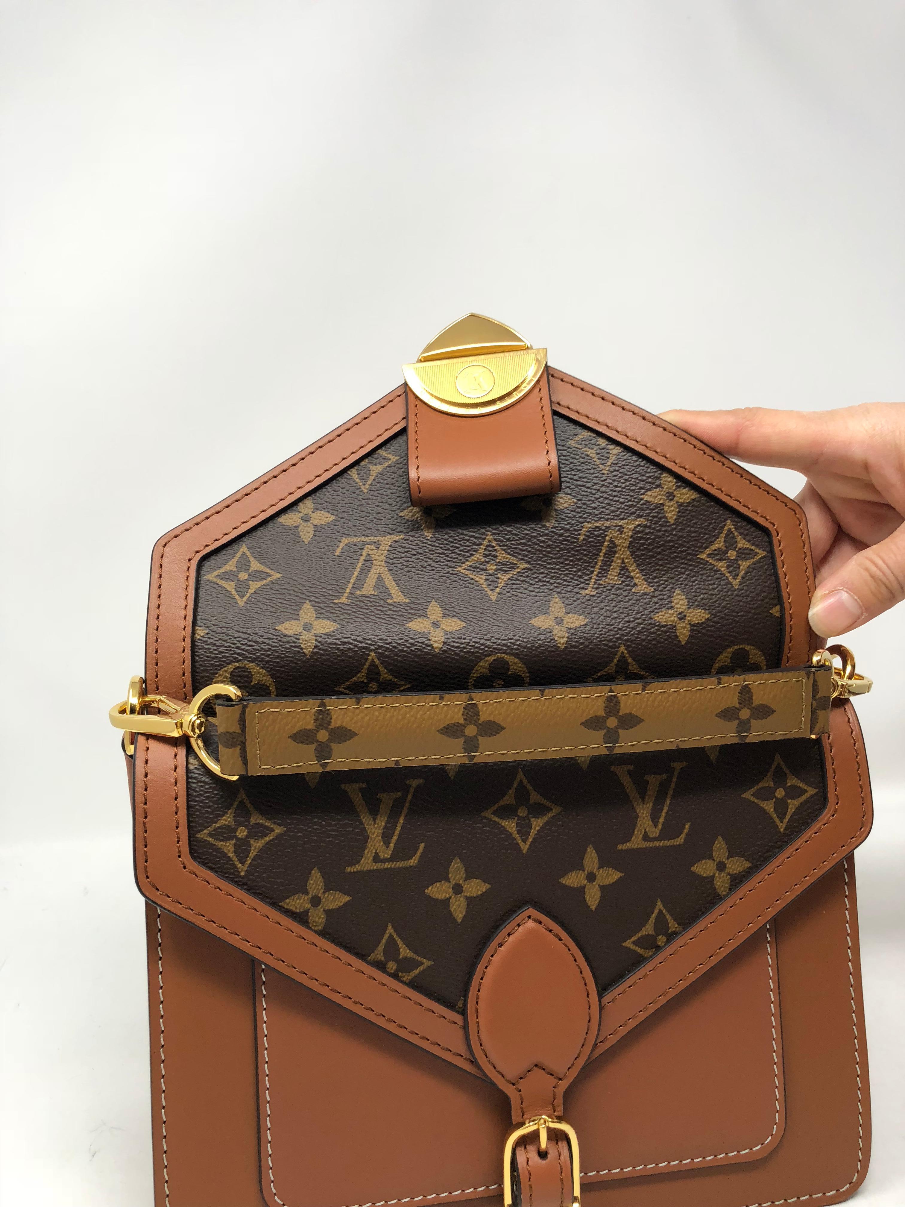 Louis Vuitton Runway 2019 Reverse Handle/ Mono/Leather Bag In New Condition In Athens, GA