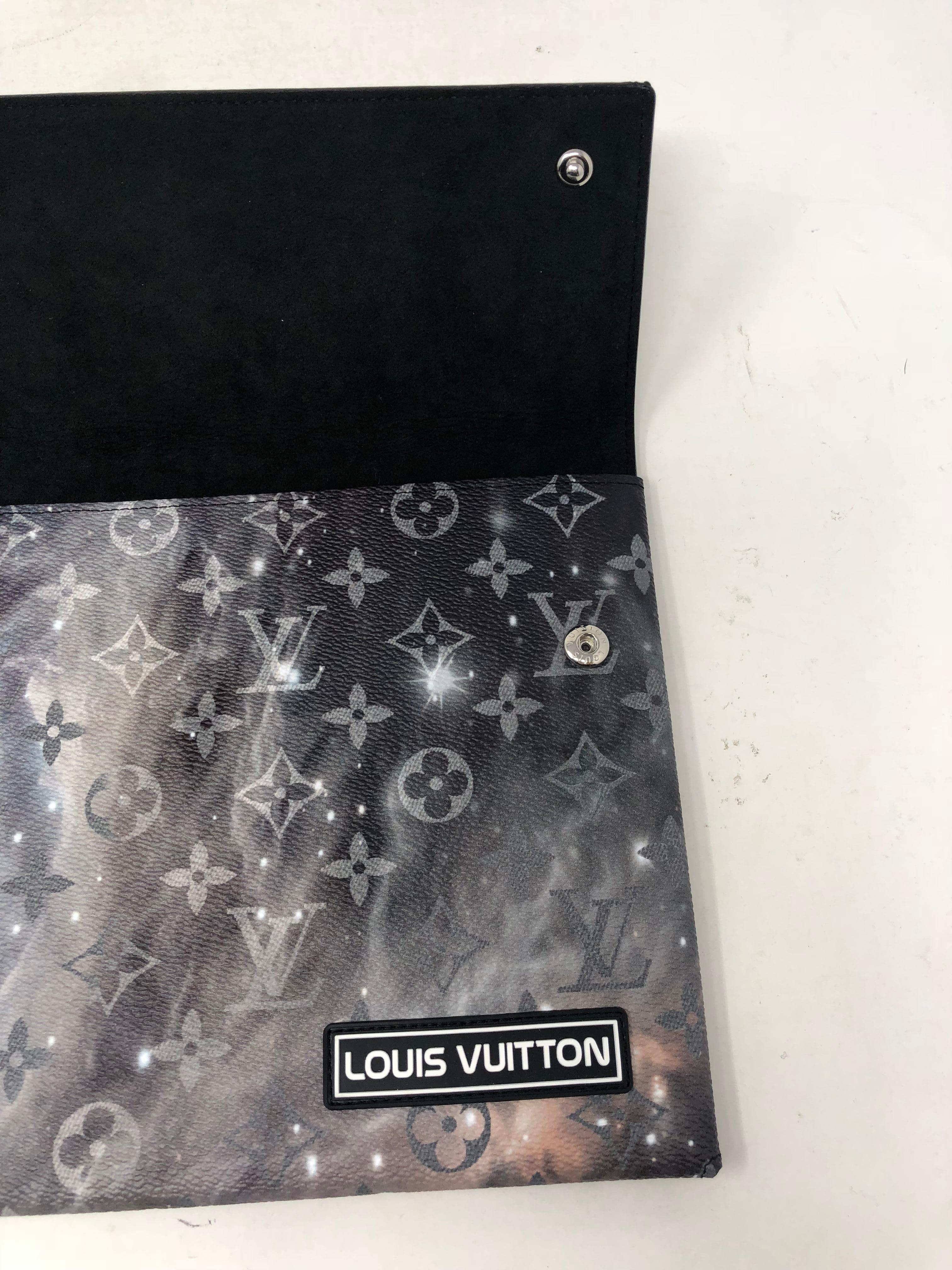 Louis Vuitton Pochette Alpha Monogram Galaxy  3