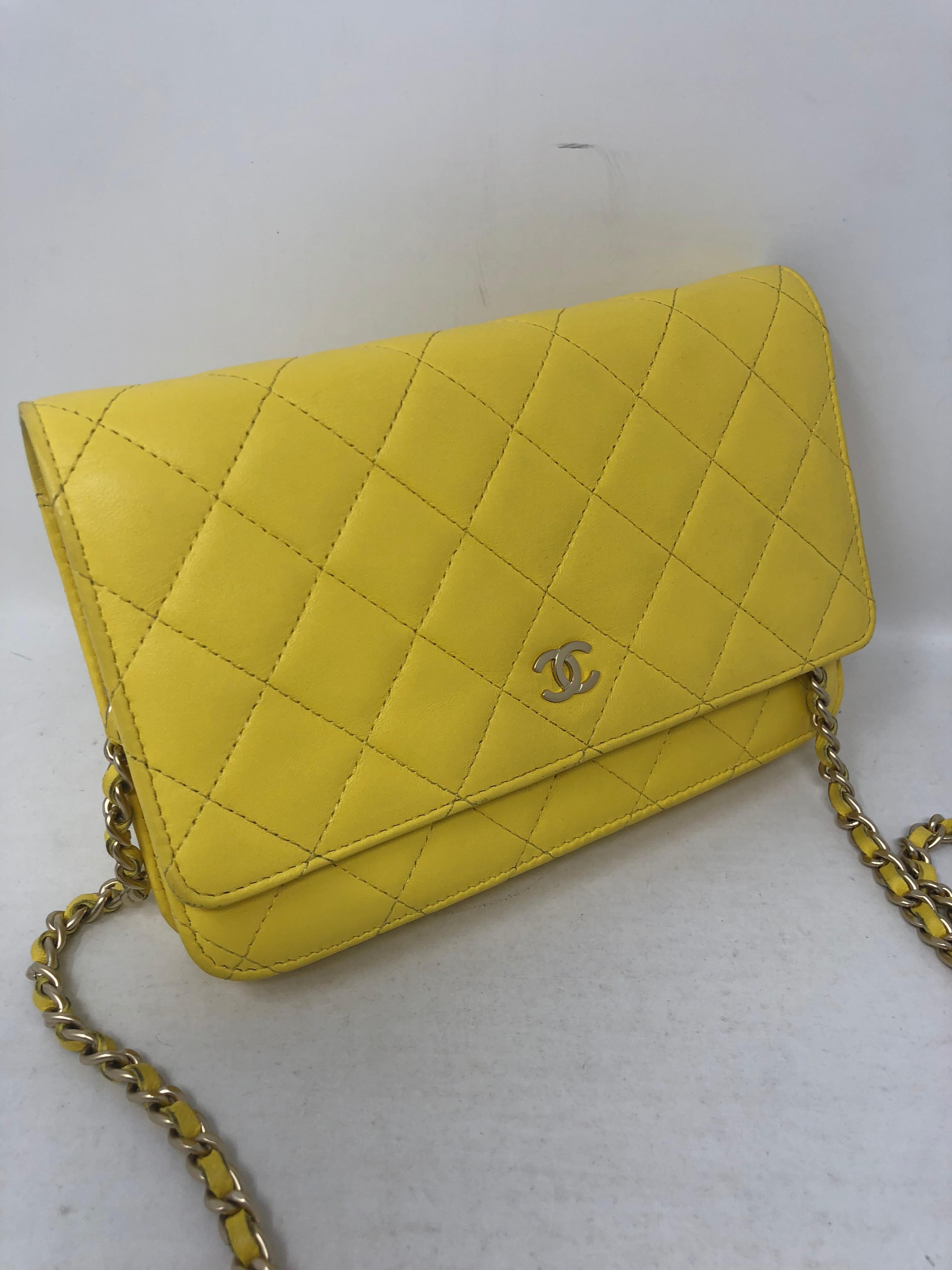 Women's or Men's Chanel Yellow Wallet on Chain