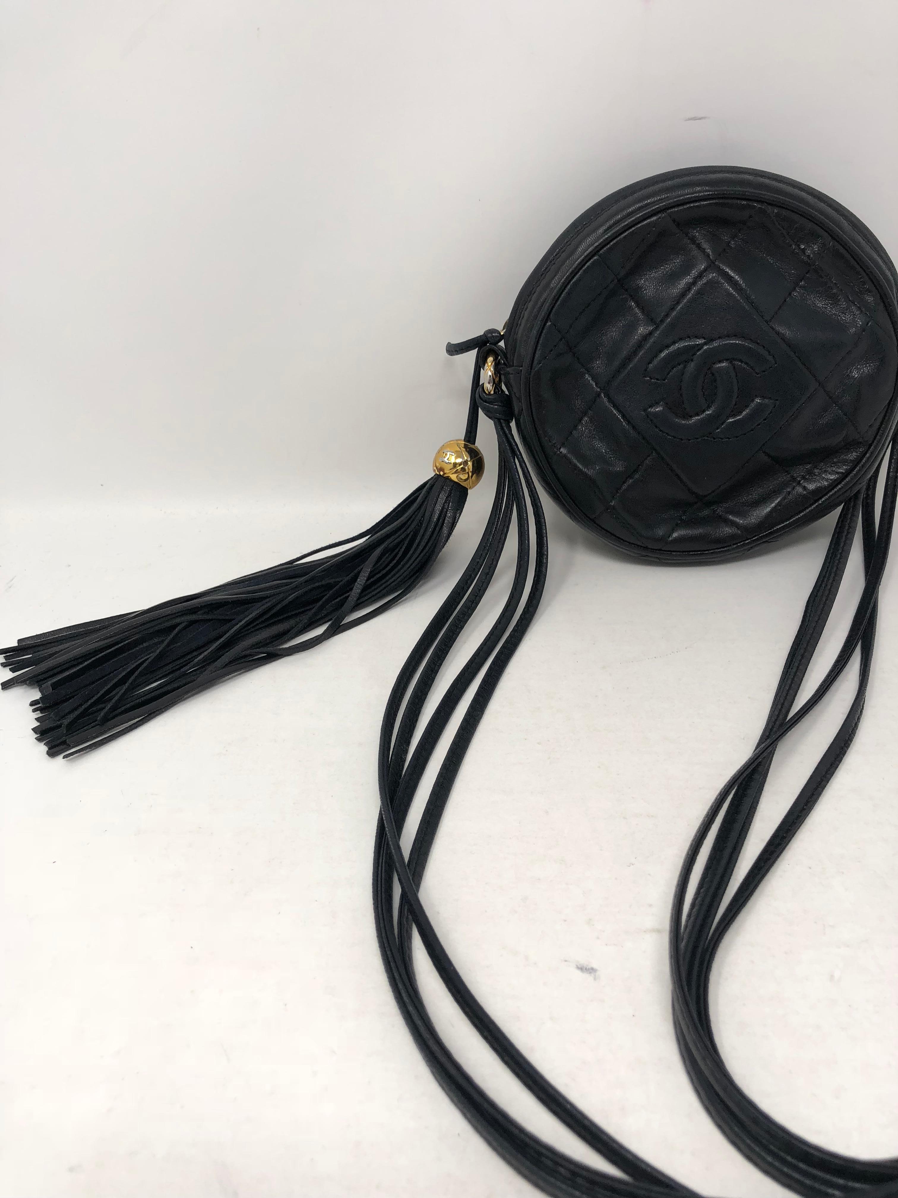 black chanel crossbody