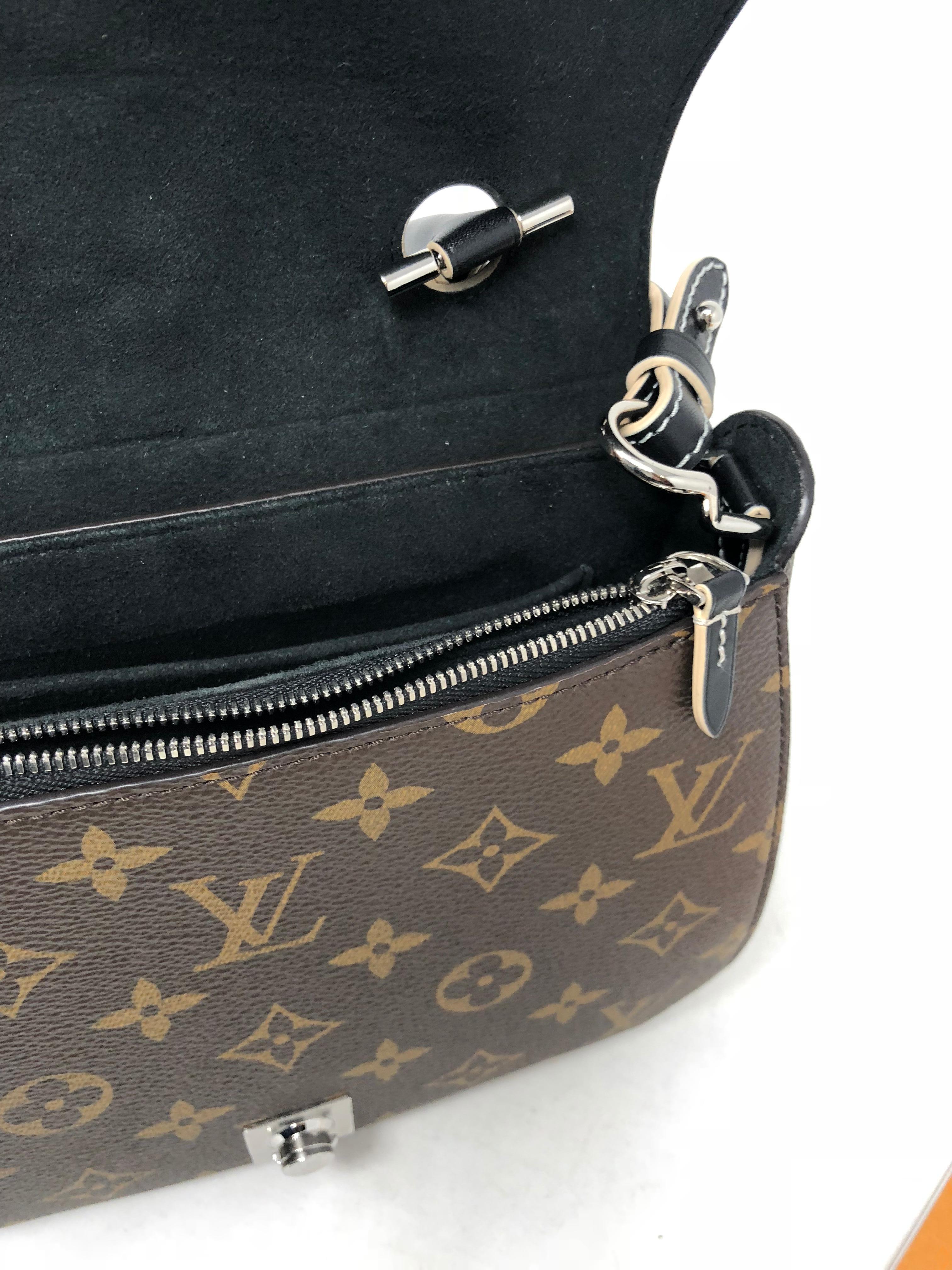Louis Vuitton Chain It Bag 4