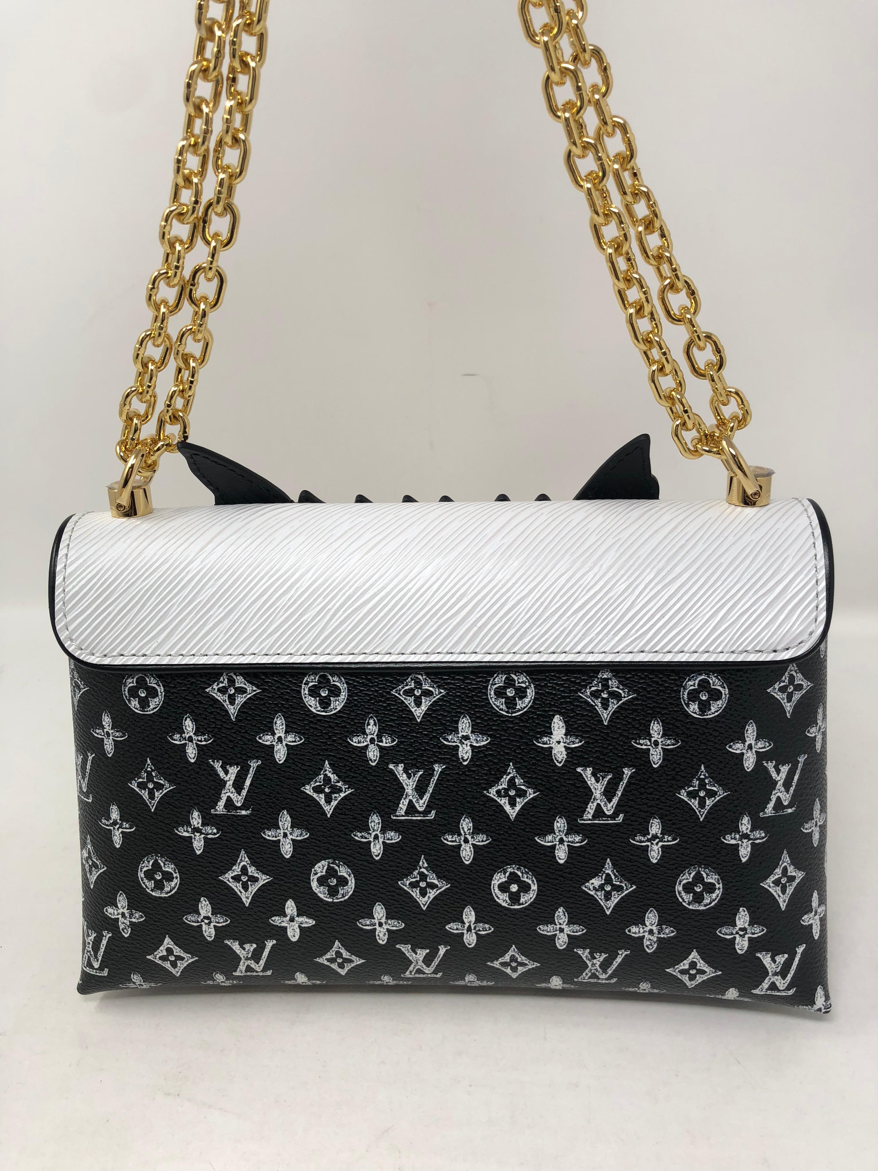 Louis Vuitton Orange Cat Chain Clutch 2019 6