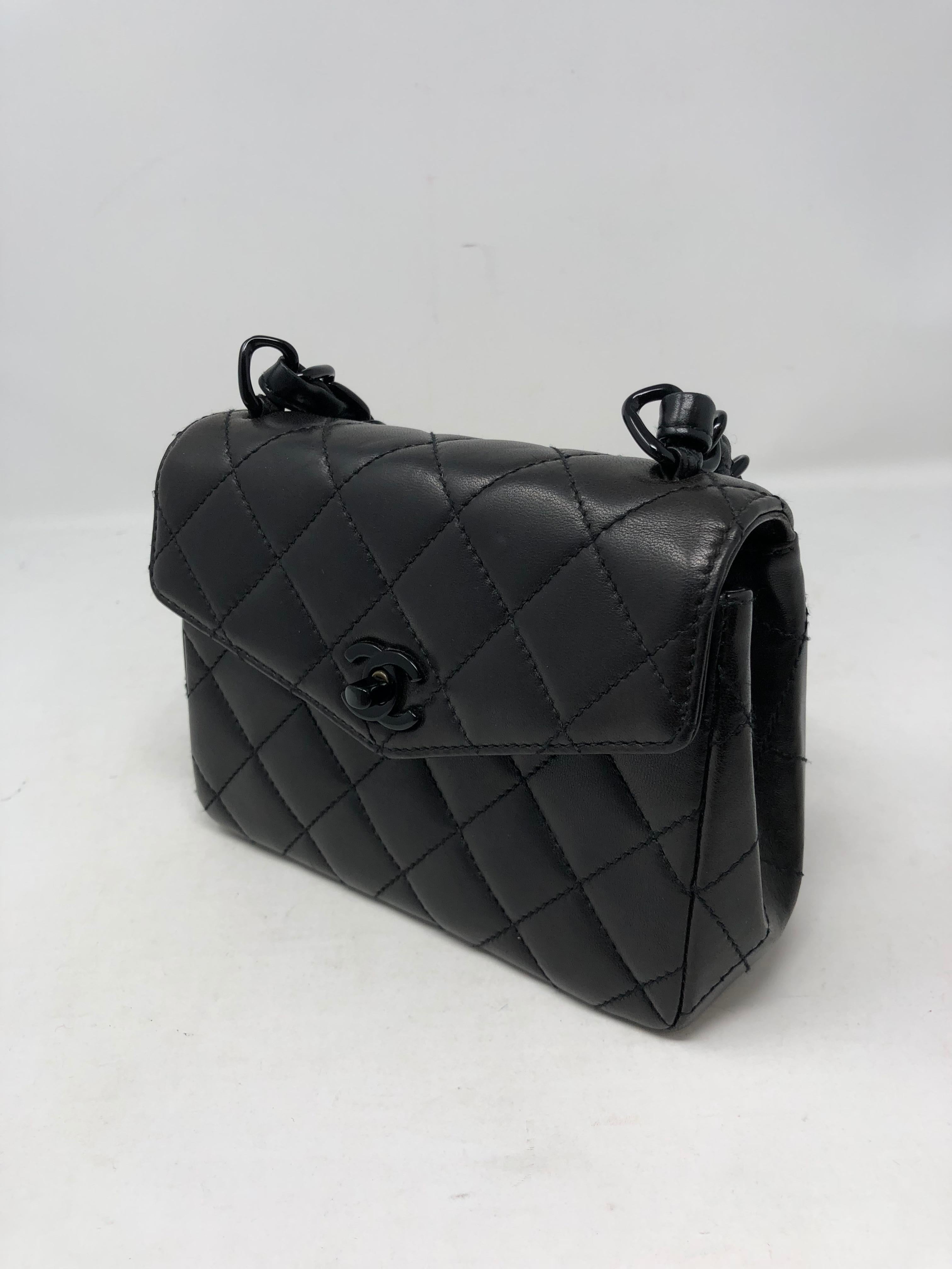 Chanel So Black Mini  1