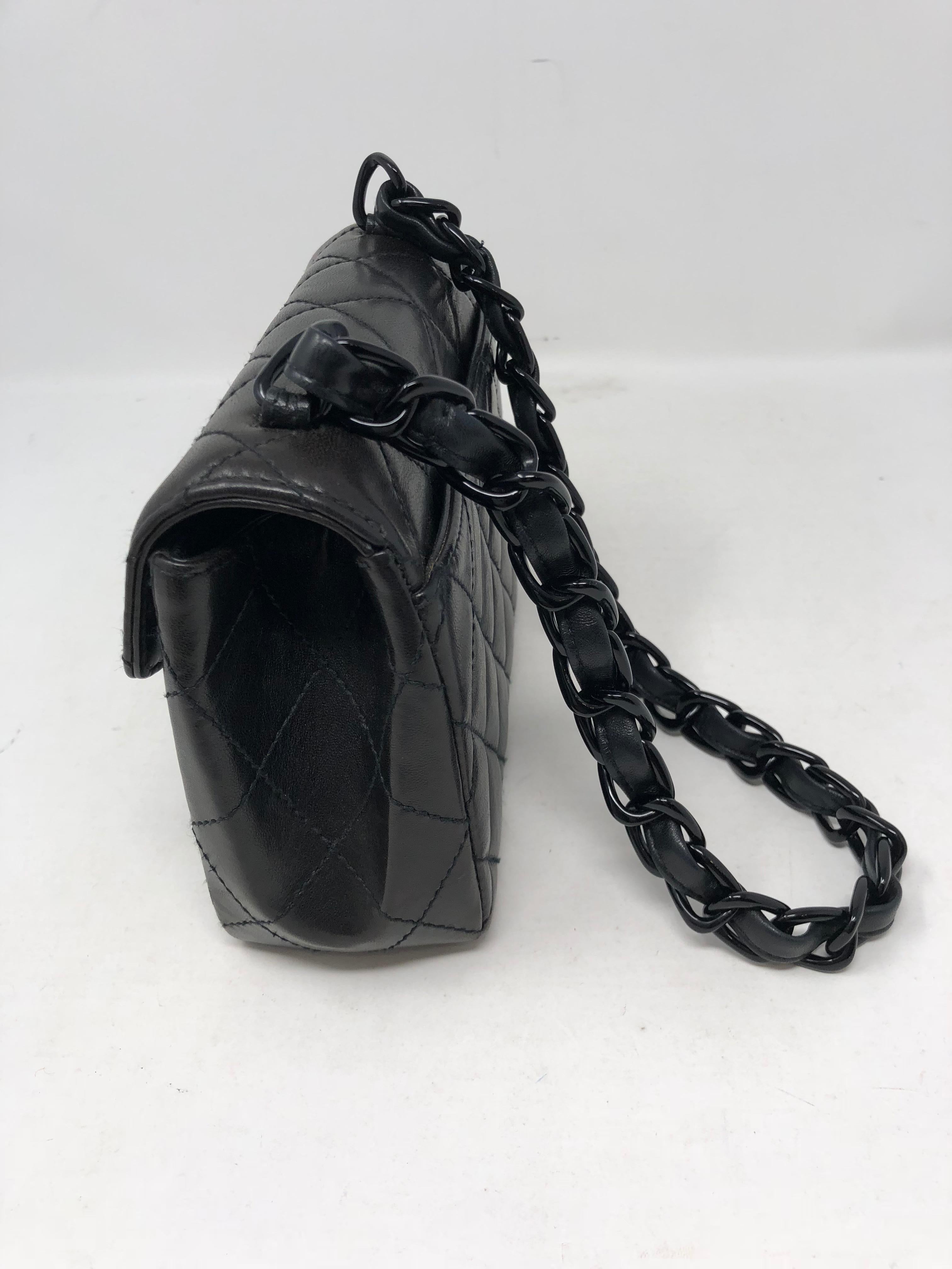 Chanel So Black Mini 2
