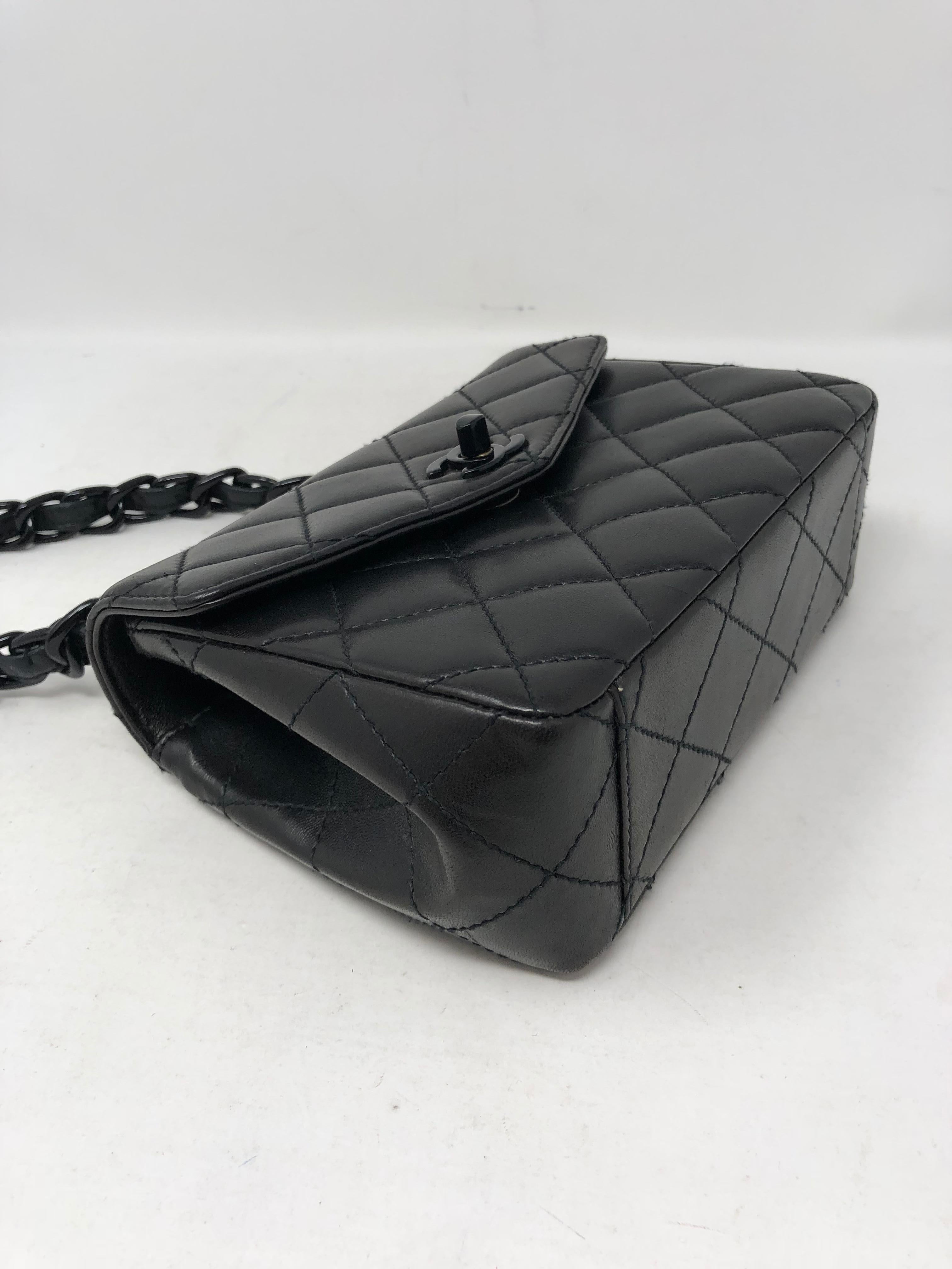 Chanel So Black Mini 4