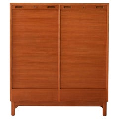 Archives scandinaves en teck avec portes battantes