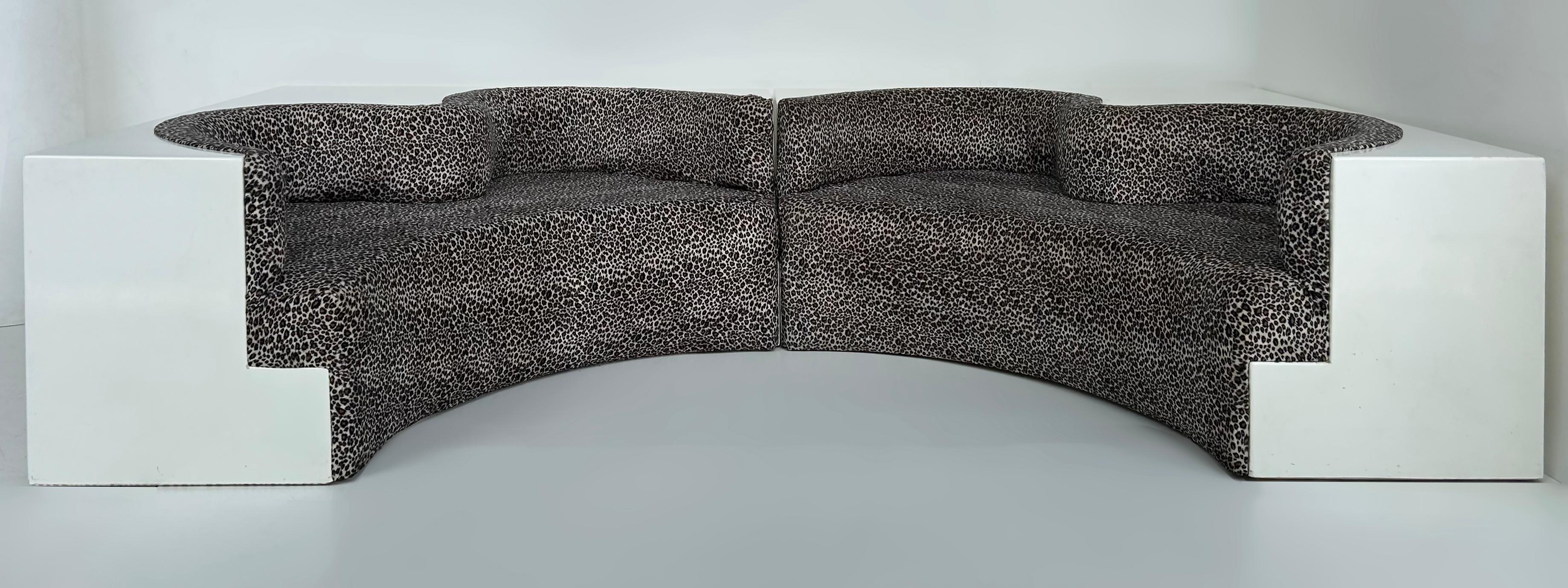 Archizoom Associati Safari Lounge Sofá seccional de 2 piezas de fibra de vidrio, Italia 

Se ofrece a la venta un sofá italiano Archizoom Associati 