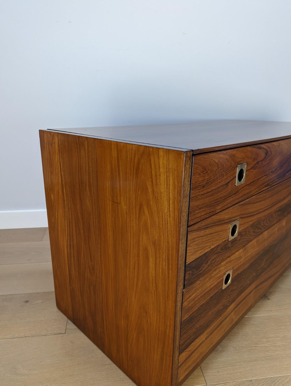 Mid-Century Modern Arcie Shine and Robert Heritage Rosewood Chest of Drawers for Heals of London