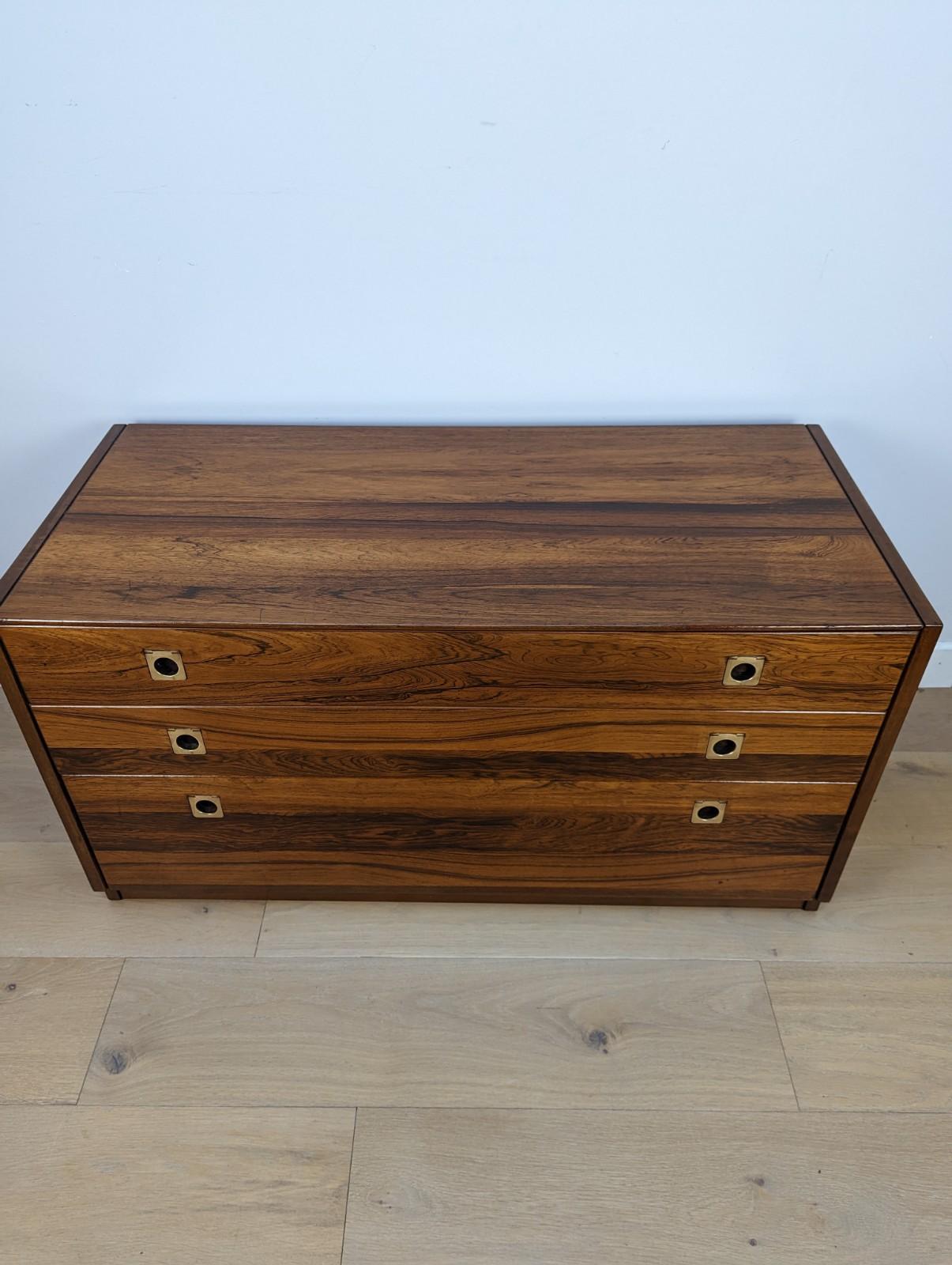 20th Century Arcie Shine and Robert Heritage Rosewood Chest of Drawers for Heals of London