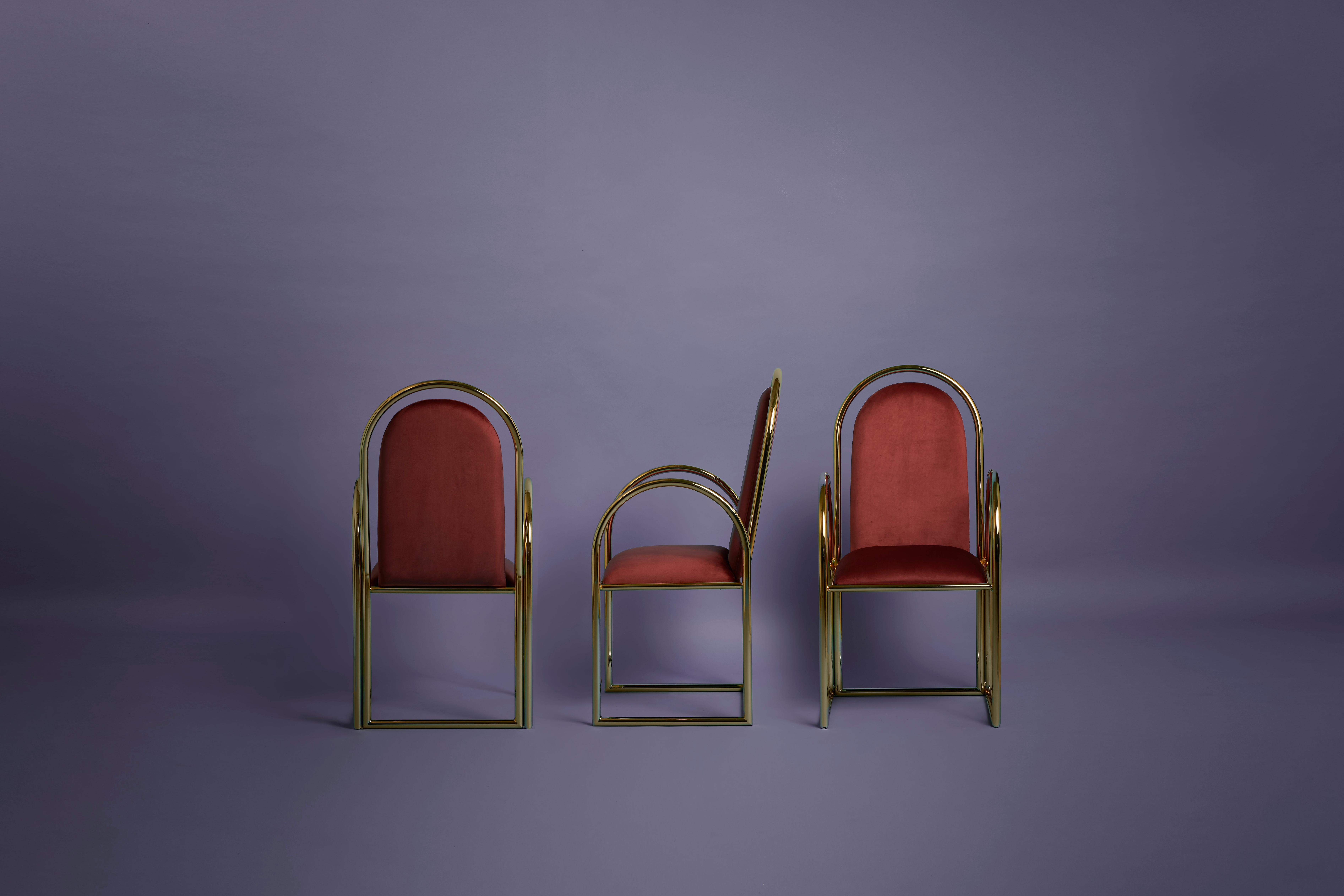 Set of 3 Arco Chair by Houtique
Materials: Metallic structure bathed in 24 Ct gold // epoxy paint
 Upholstery Velvet
Dimensions: 47 x 45 x H 100 cm
 Seat height: 46 cm

Chairs, tables and stools with fun shapes inspired in the 80’s.

Structure: 25mm