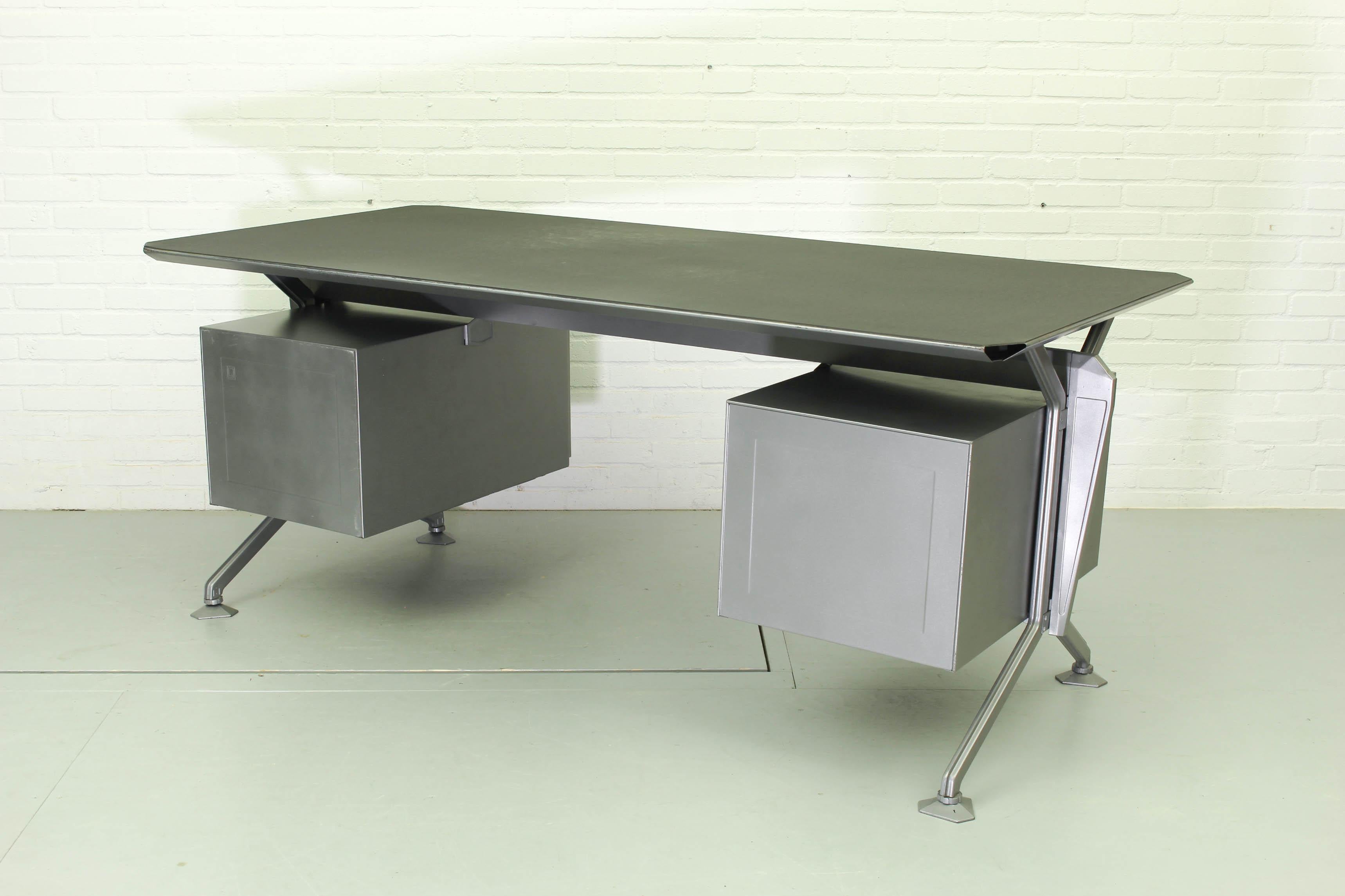 Arco Desk by Studio BBPR for Olivetti, 1963 7