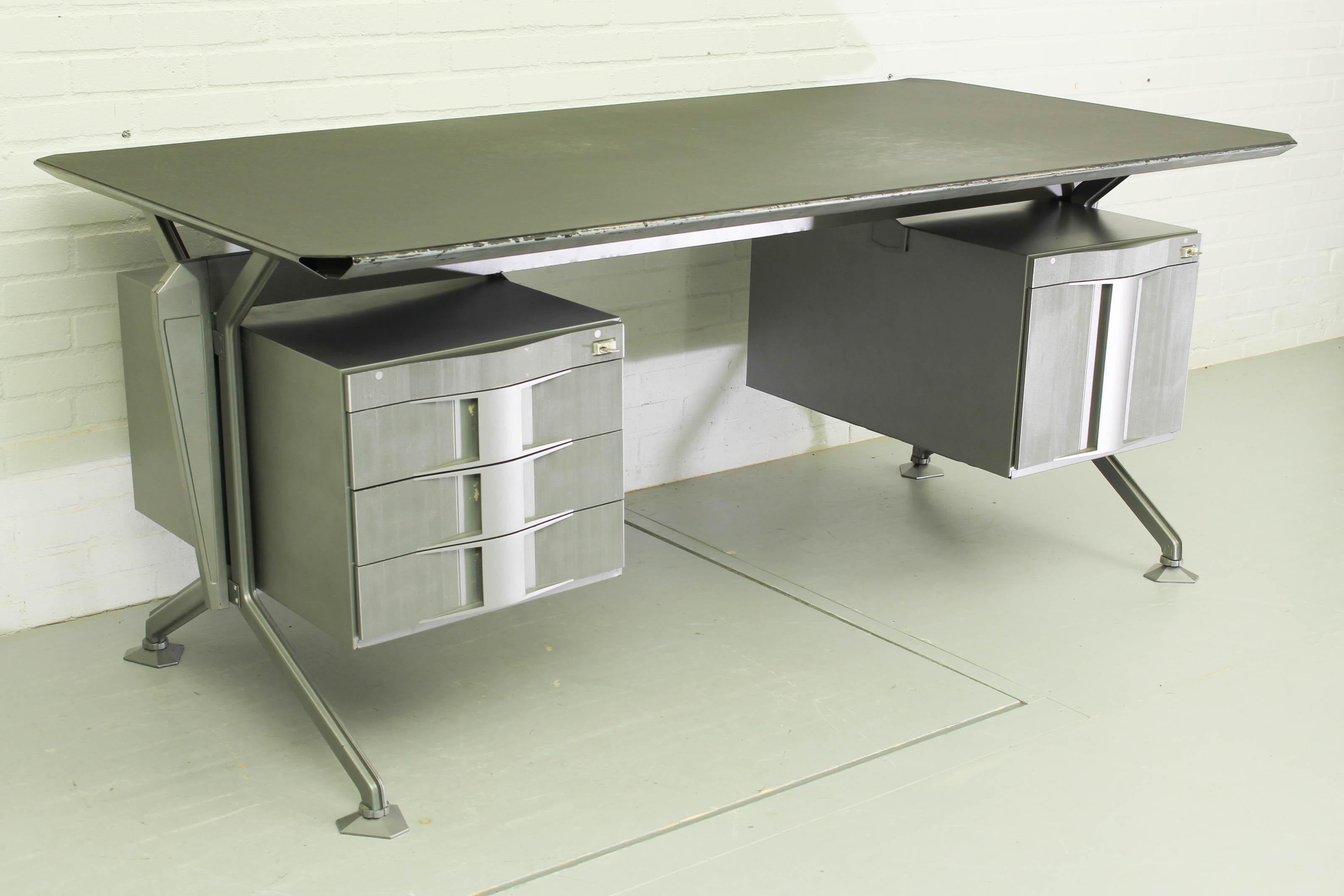 Metal Arco Desk by Studio BBPR for Olivetti, 1963
