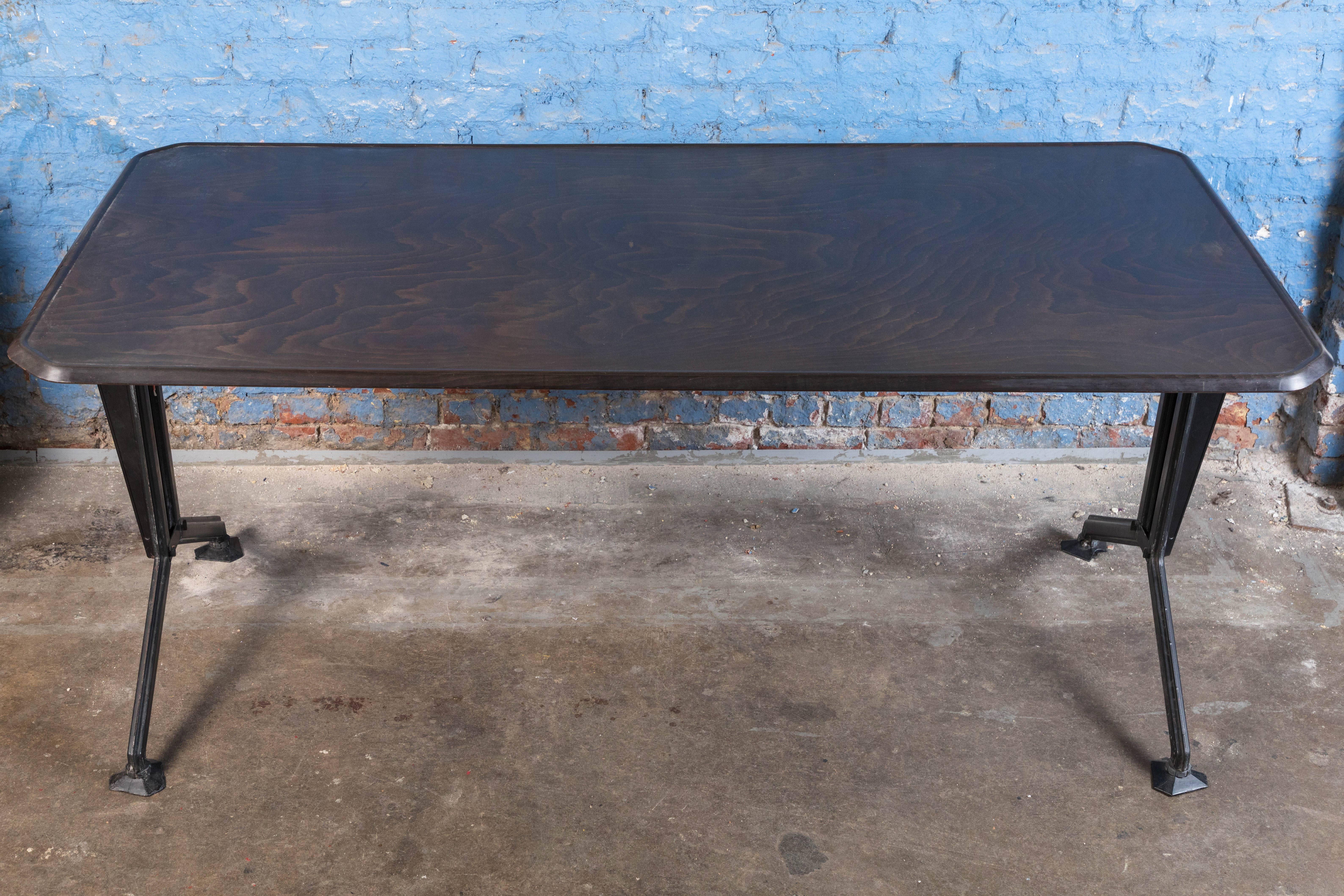 Italian Arco Desk by Studio BBPR for Olivetti, Made in Italy, 1970s For Sale