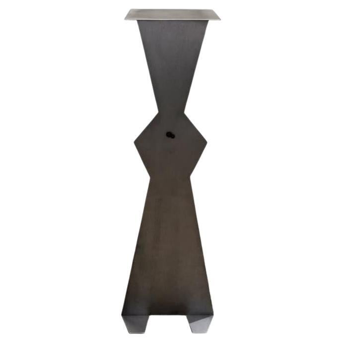 Arc Horizon Flagellé, Raffaello Biagetti produit par Memphis Post Design
