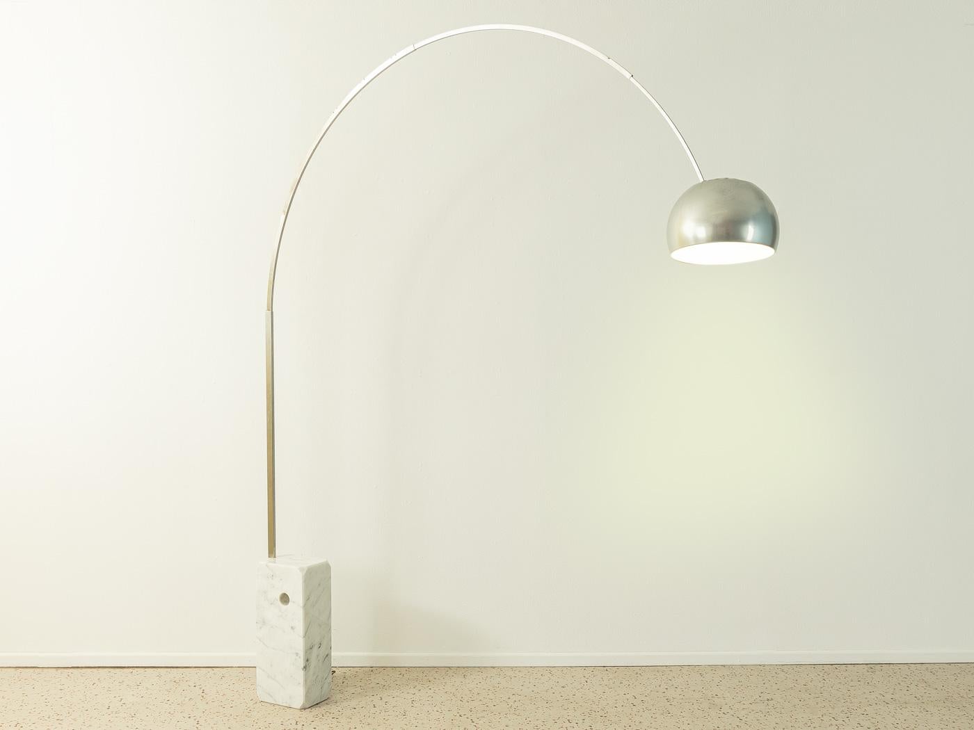 
Article Details
Unique Arco floor lamp from the 1960s by Achille and Pier Giacomo Castiglioni for Flos. Stainless steel swivel telescopic arm with a movable aluminium lampshade and a heavy Carrara marble base.
Quality Features:

    accomplished