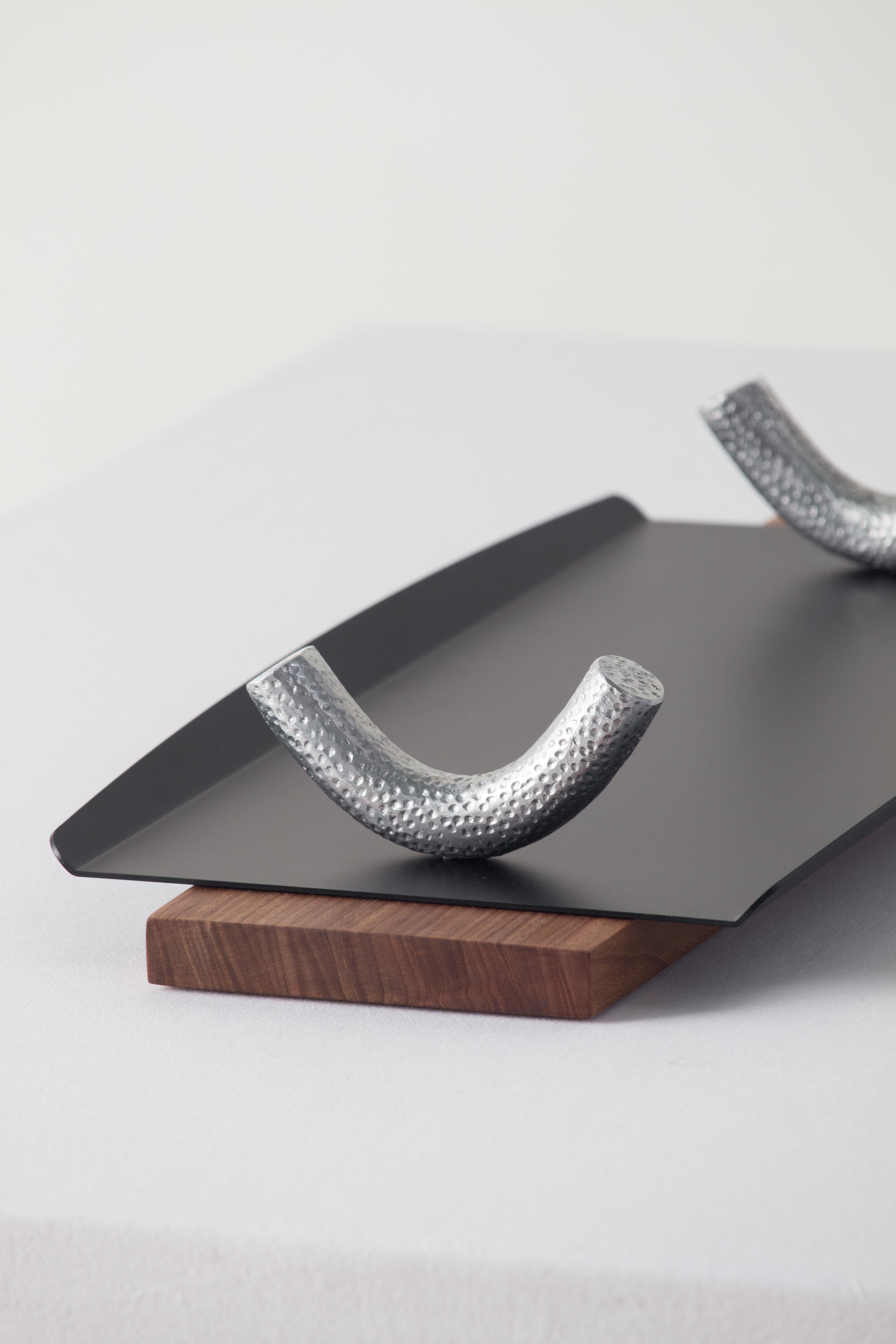 Arco Trays (Set of 2) with cast aluminum handles by Estúdio Dentro For Sale 2