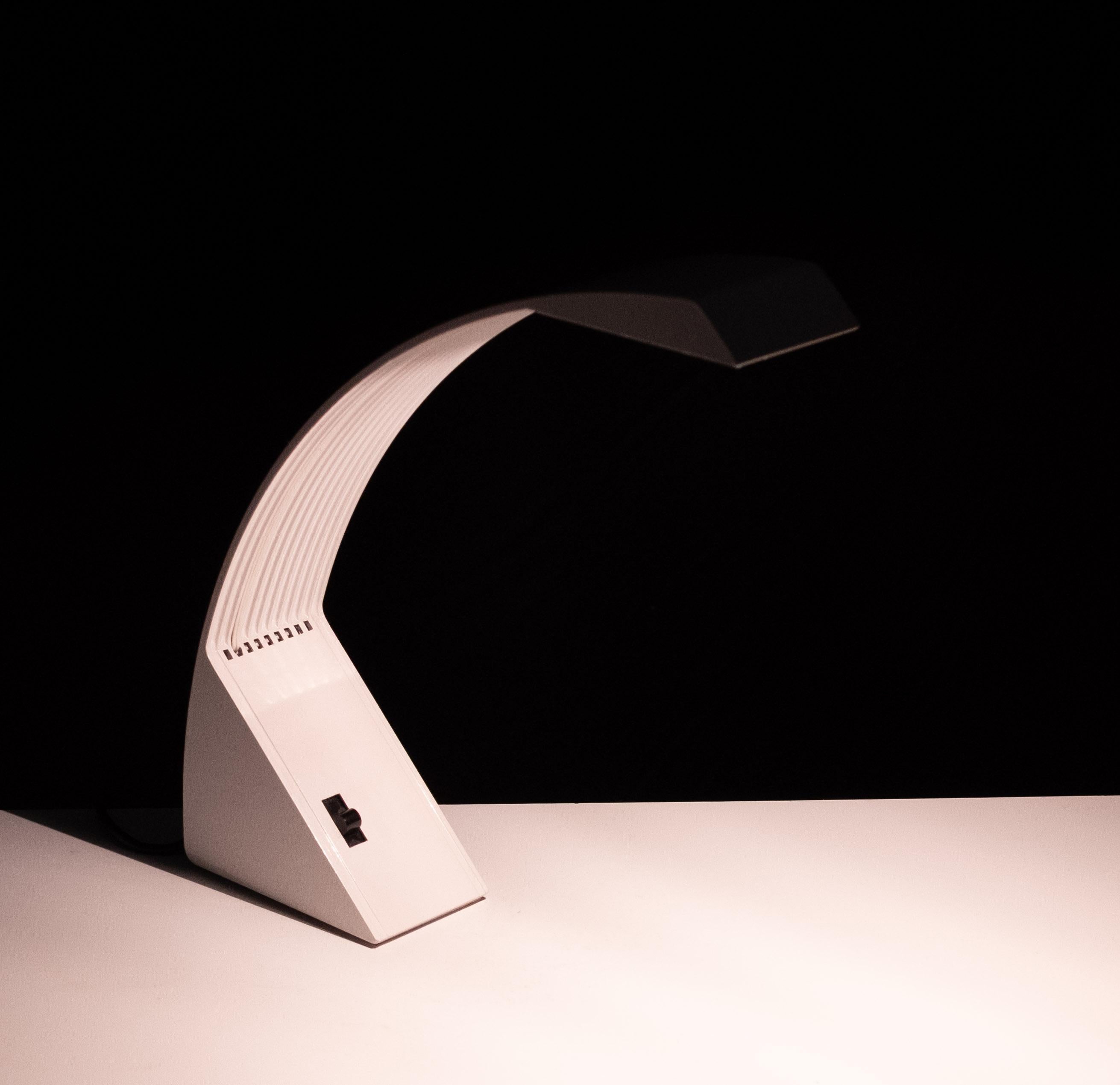 Arcobalena Table lamp minimalist post modern design marco zotta 1980s Italy In Good Condition For Sale In Den Haag, NL