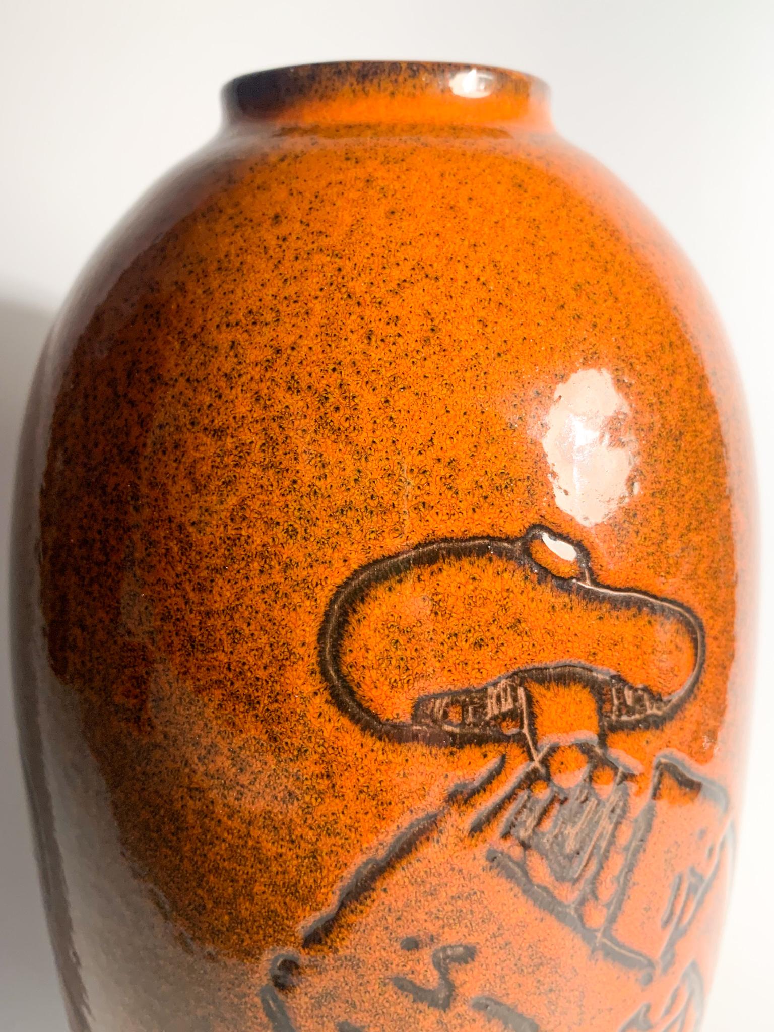 Arcore Ceramic Orange Vase with 1950s Decorative Detail For Sale 6