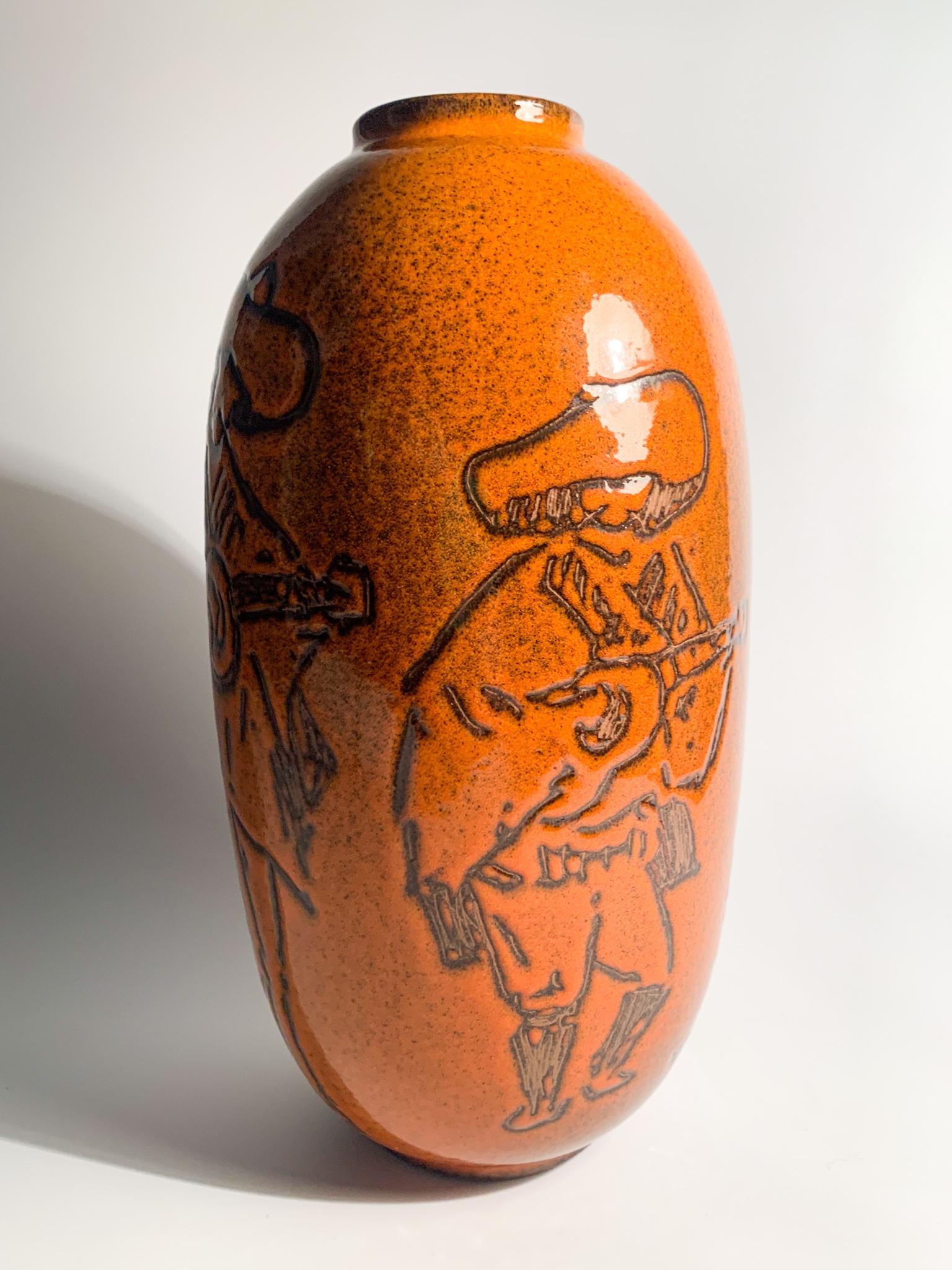 Arcore Ceramic Orange Vase with 1950s Decorative Detail For Sale 3