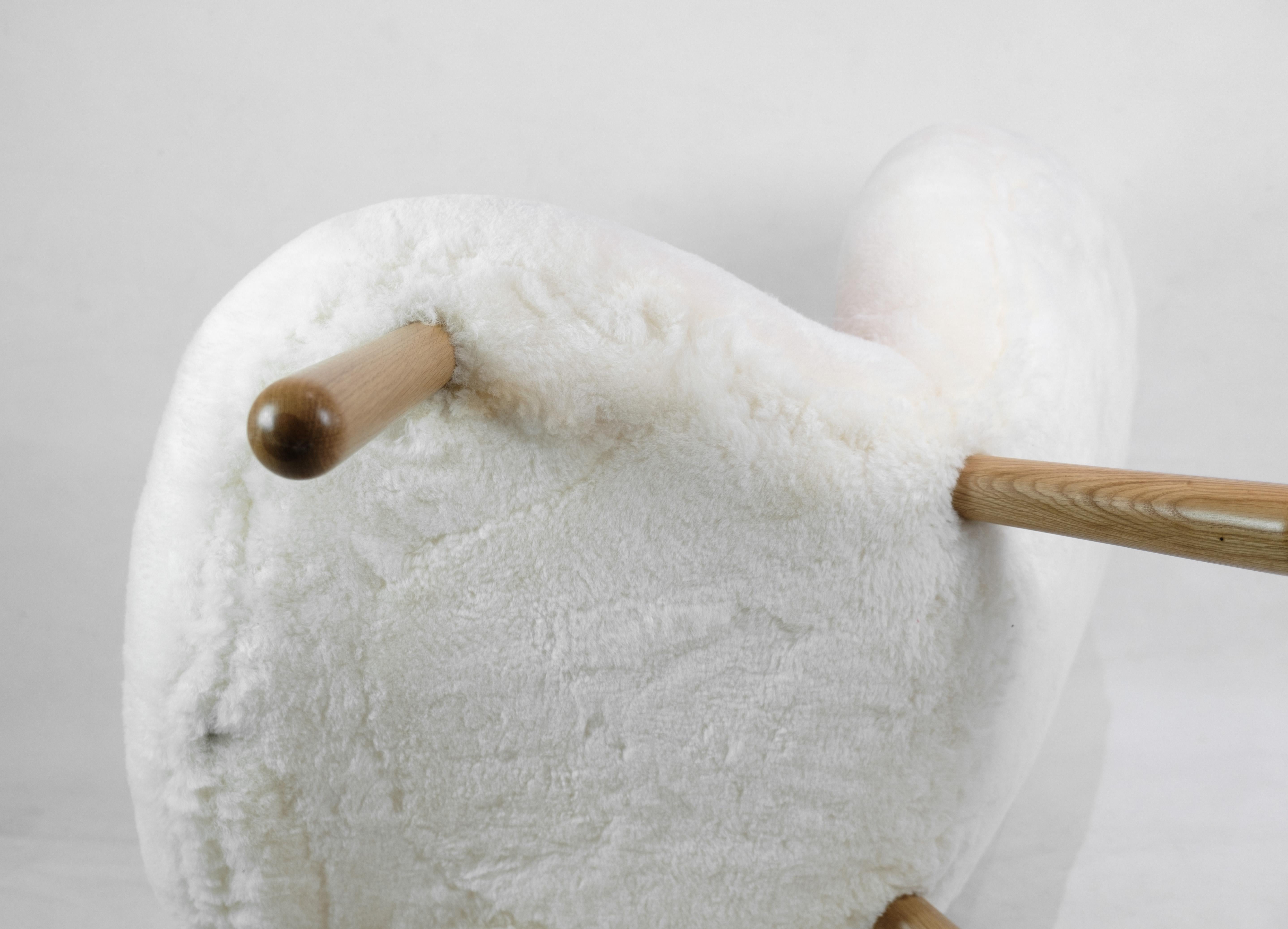 Fauteuil de salon Arctander de Philip Arctander fabriqué en peau de mouton des années 1960 en vente 5