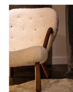 Arctander Clam Chair by Philip Arctander, Oak & Sheepskin
