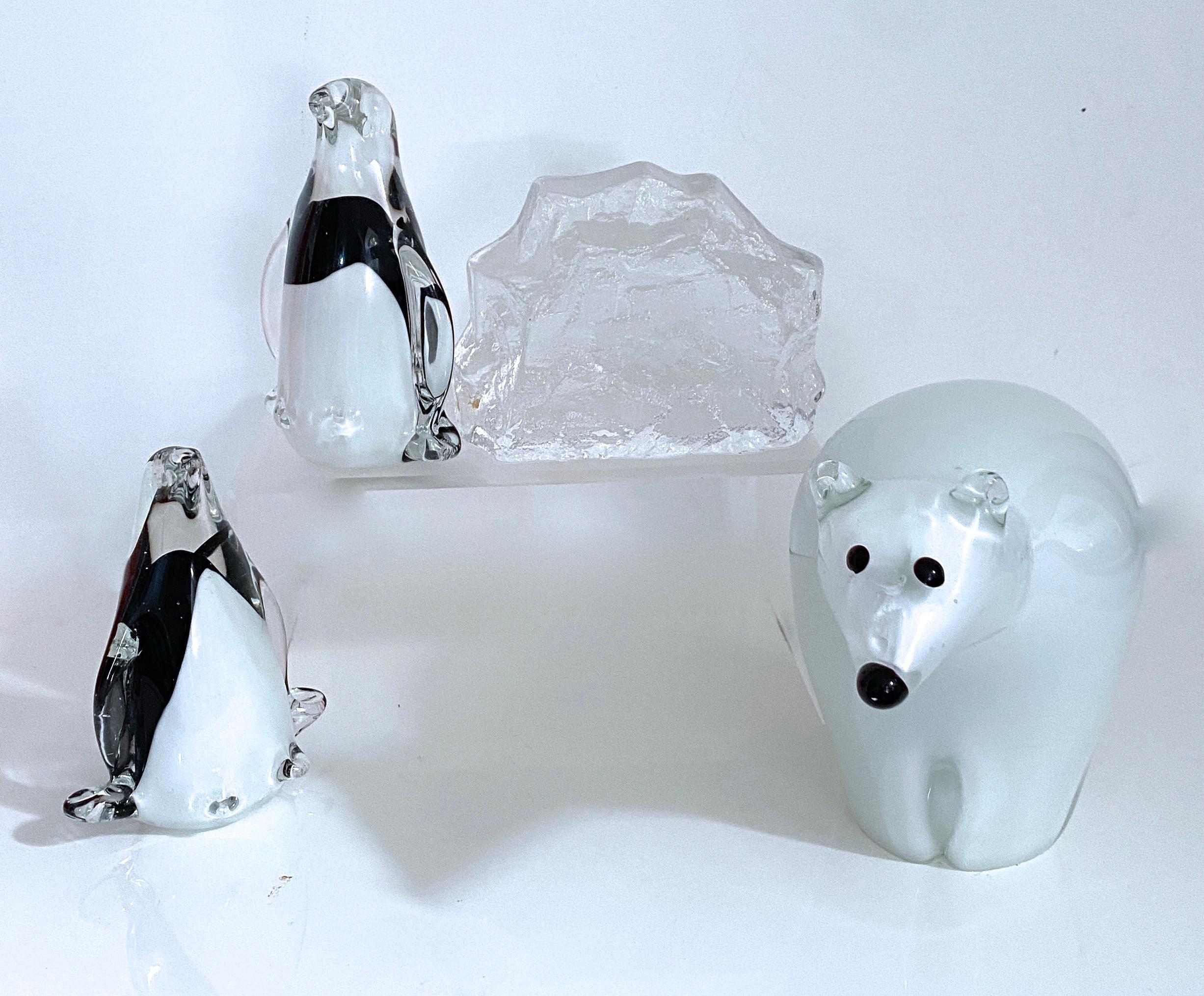 Late 20th Century Arctic Animal Sculpture Italian Murano and Scandinavian Modernist Glass 4 Pieces For Sale