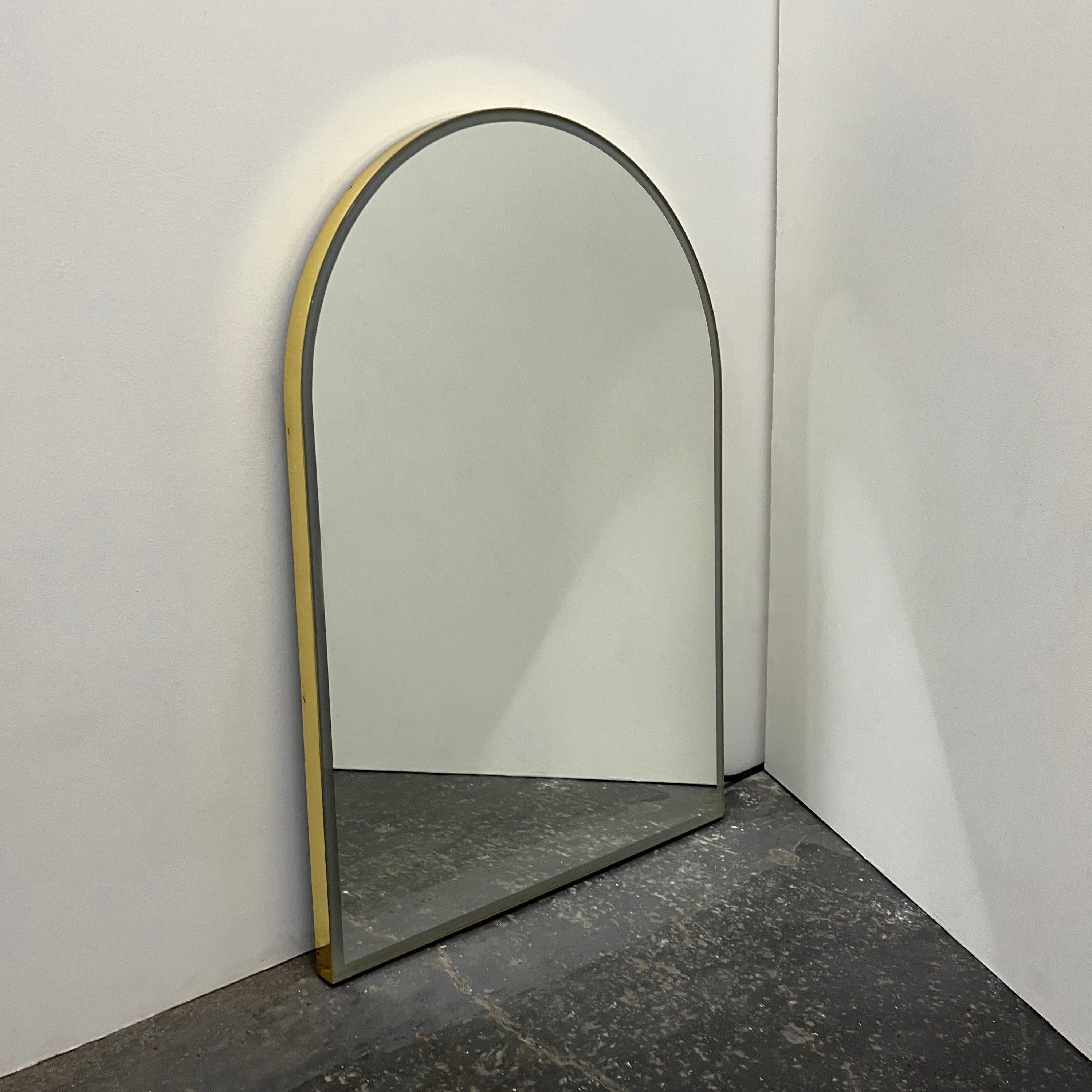 Contemporary Arcus Front Illuminated Arched Modern Mirror with Brass Frame, Large For Sale