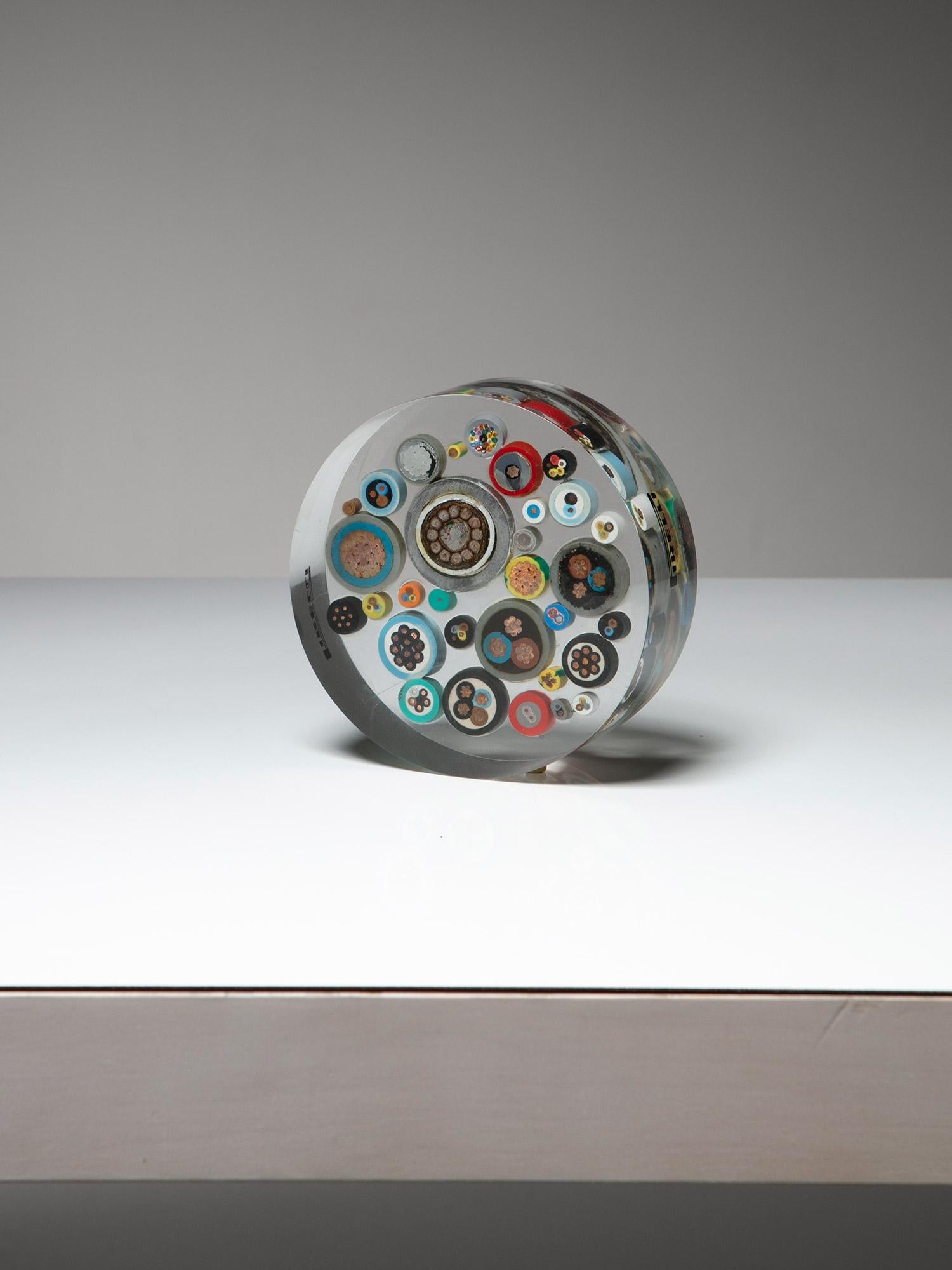 Arcylic-Skulptur, Alan Fletcher für Pirelli zugeschrieben, Italien, 1970er Jahre (Ende des 20. Jahrhunderts) im Angebot