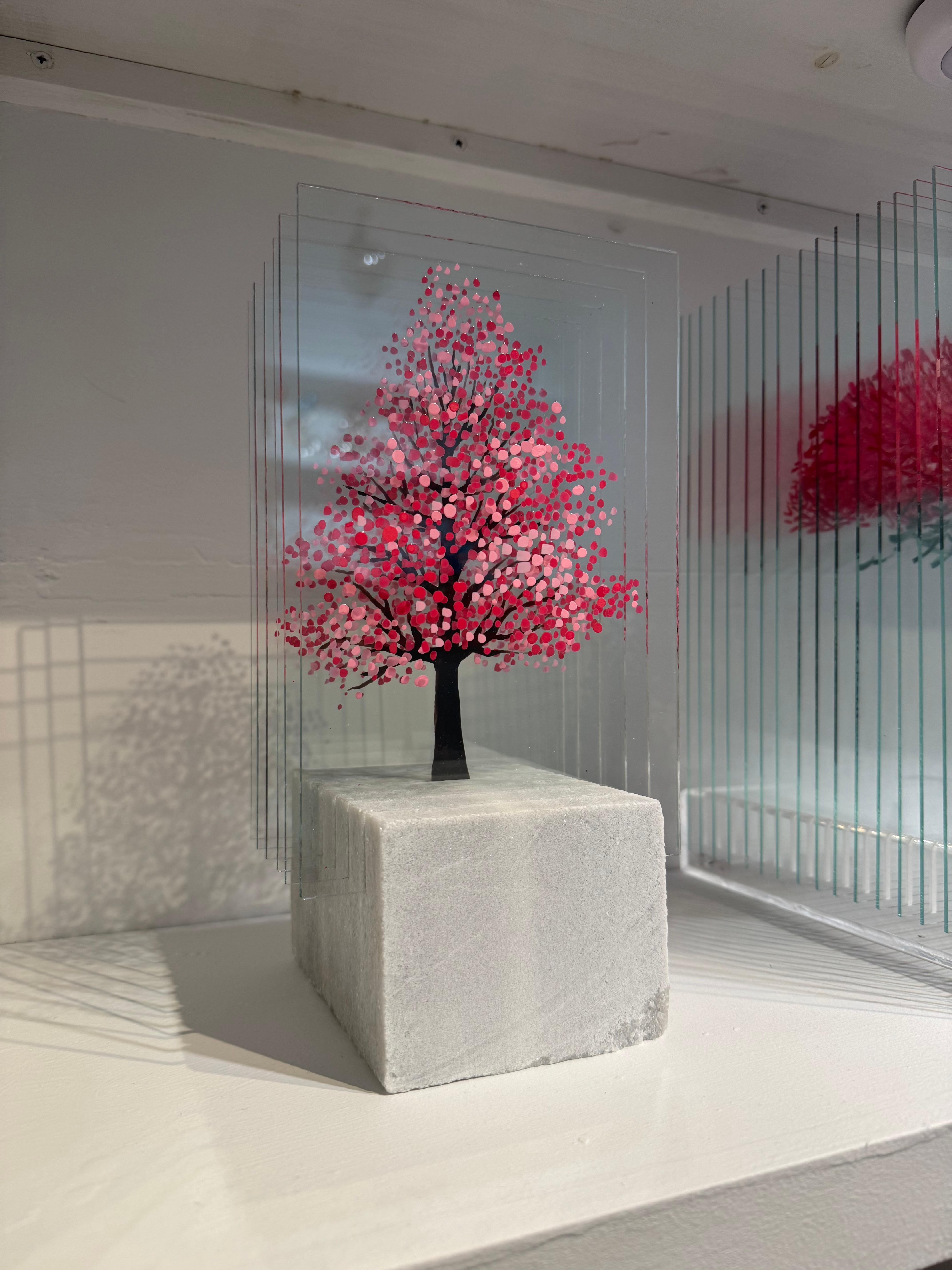 Pensa in rosa - Sculpture di Ardan Özmenoğlu