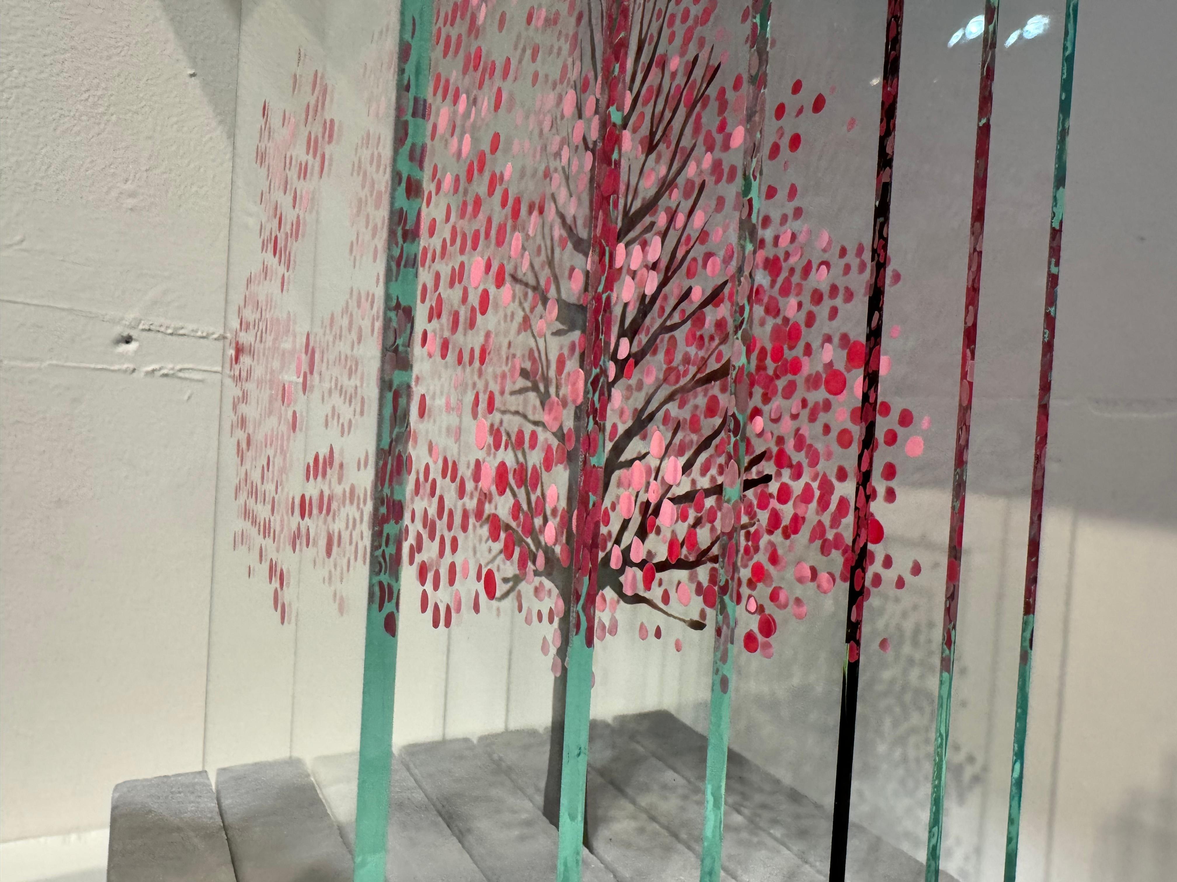 Pensa in rosa - Abstract Sculpture Grigio di Ardan Özmenoğlu