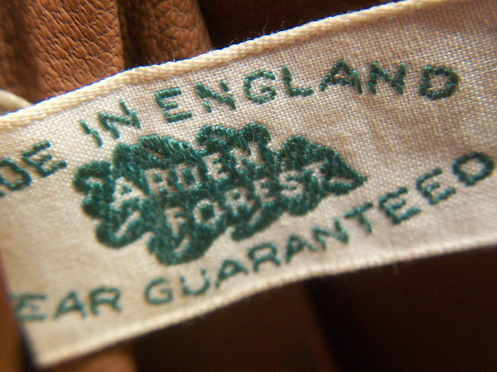 ARDEN FOREST – Vintage-Clutch aus bearbeitetem Leder mit Peitschenstichkante – ca. 1930er Jahre im Angebot 5