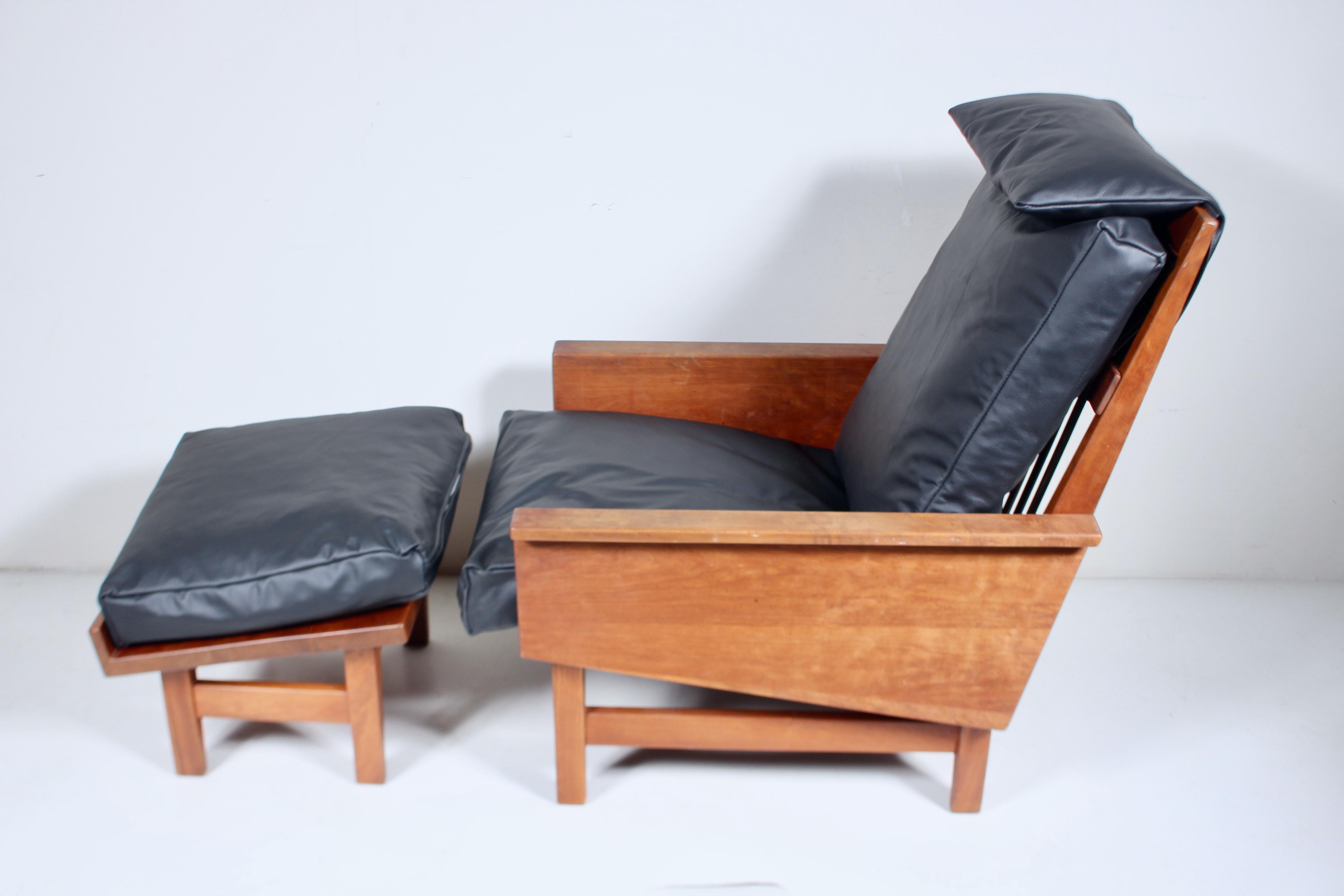 Mid-Century Modern Ensemble chaise longue et pouf à dossier haut et coussiné Arden Riddle, 1969 en vente