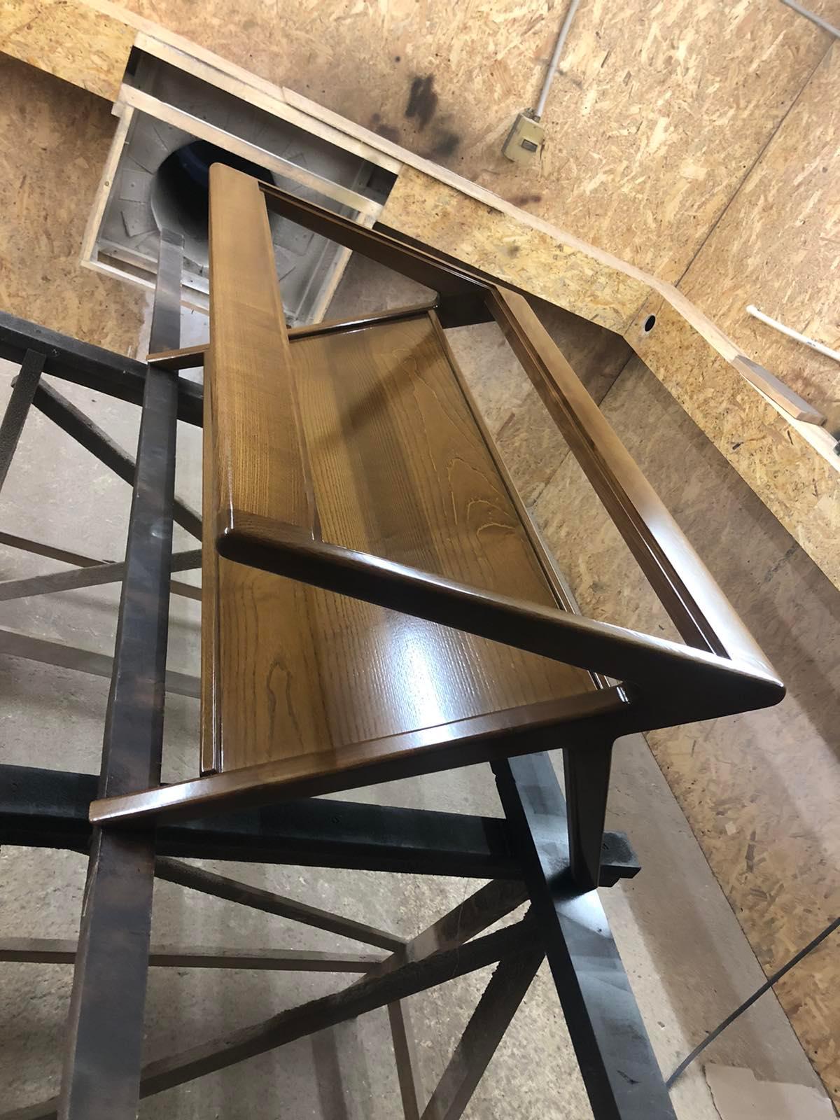 Mesa baja Arden de madera marrón con cristal en venta 3